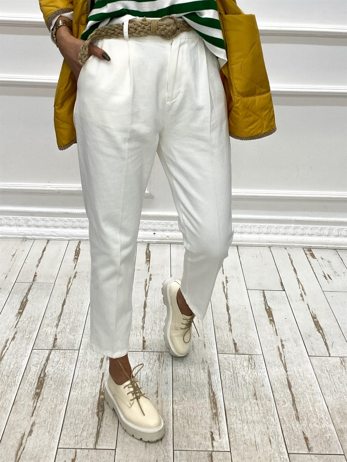 Hasır Kemerli Gabardin Havuç PantolonPANTOLON