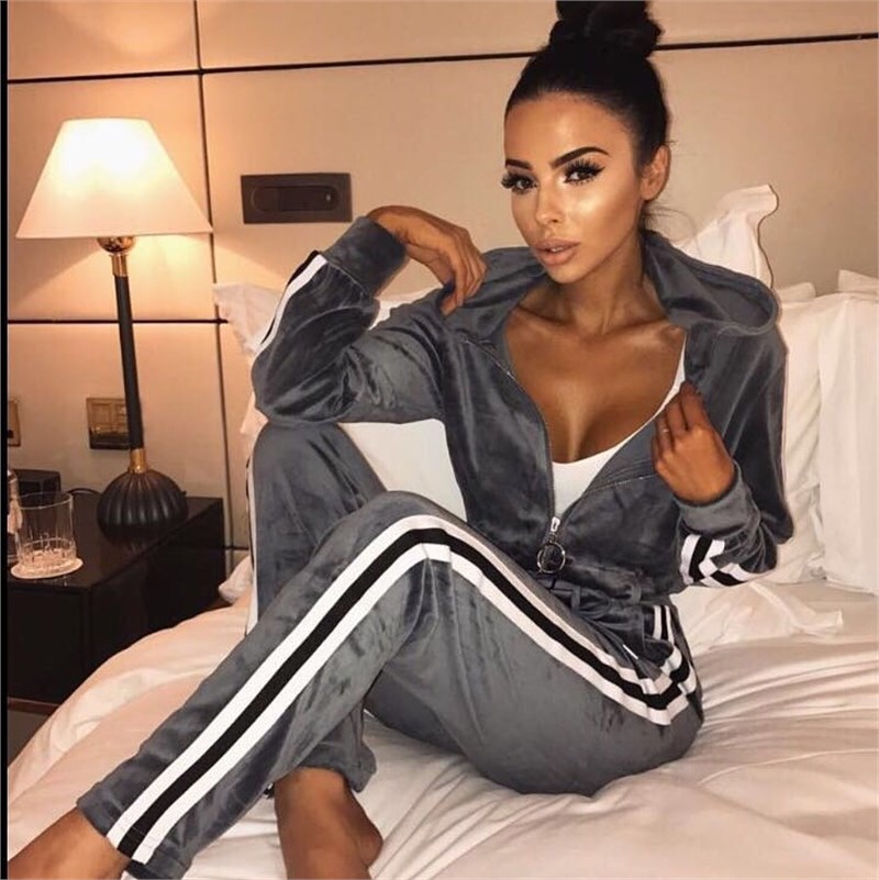 Kadife Eşofman Takım