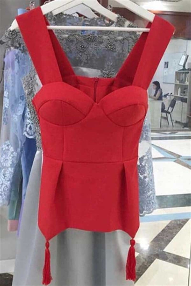 Kalın Askılı Gloplu Püskül Detay Bluz