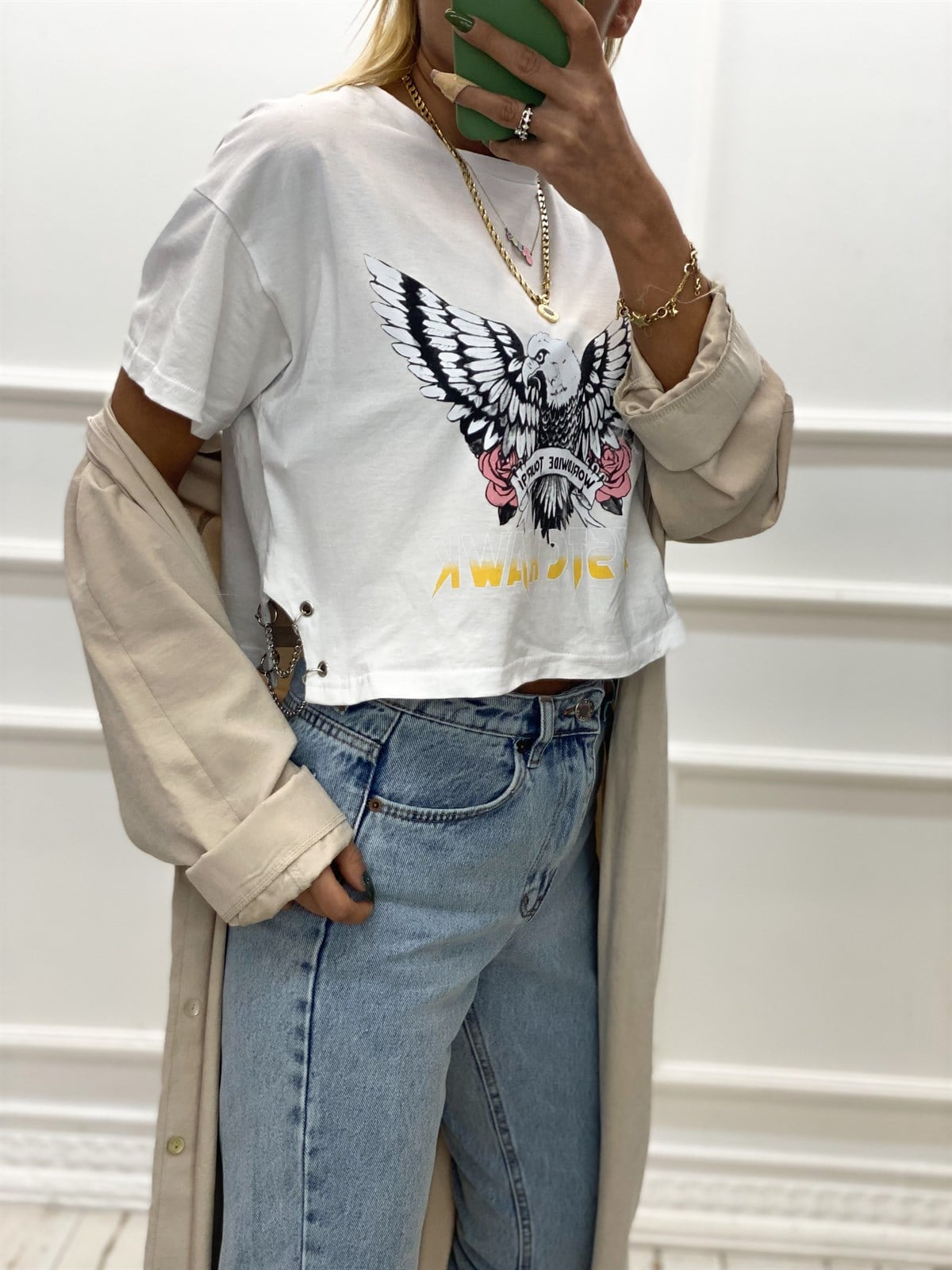 Kartal Baskılı Zincir Detay TshirtTSHİRT
