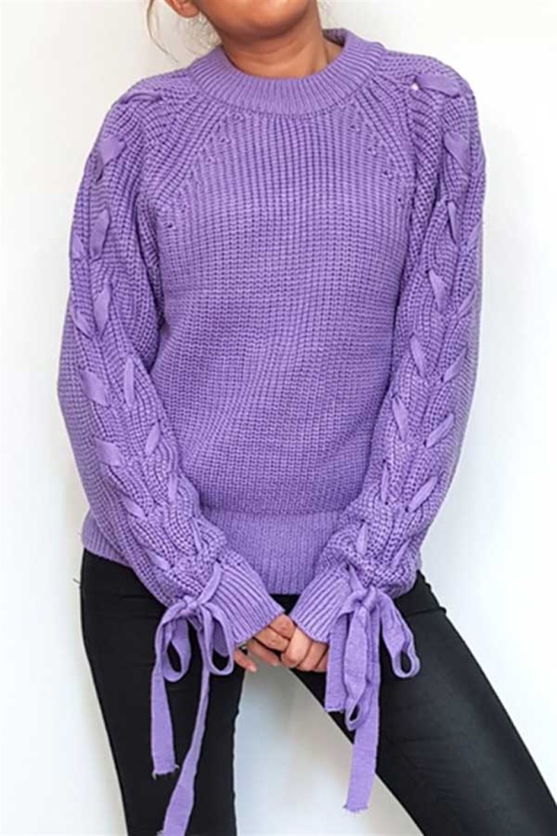 Kolları Çapraz Bağlamalı Triko Kazak