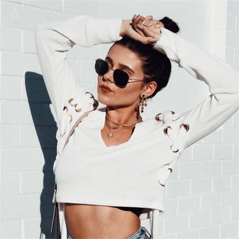 Kuşgözü Detaylı Crop Sweat