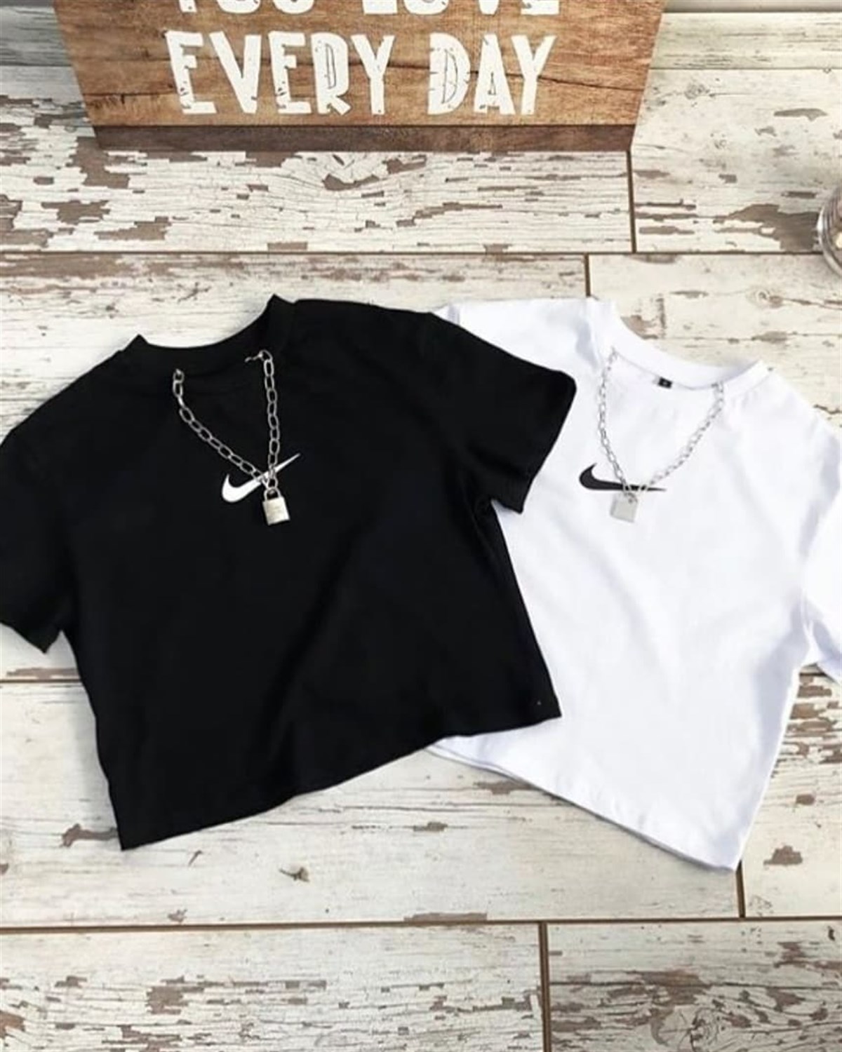 Logo Baskılı Crop Tshirt