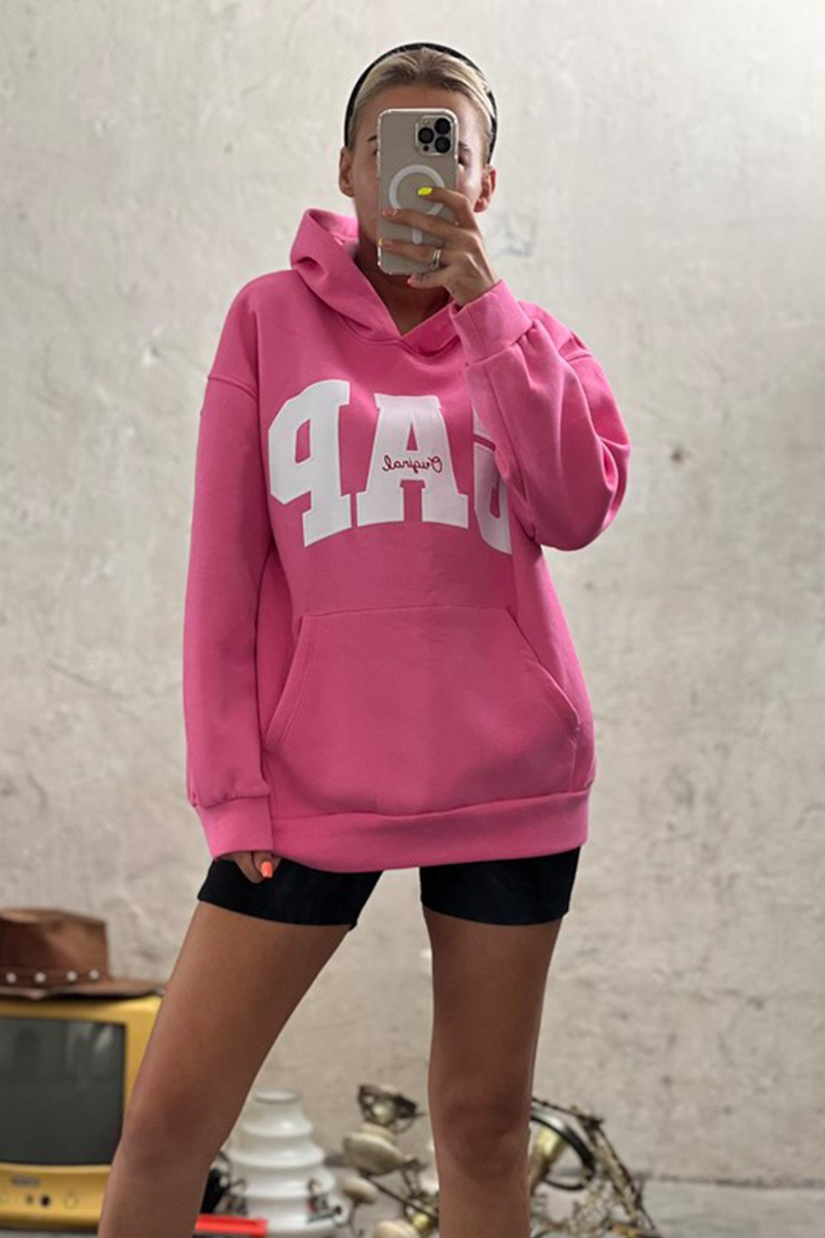 Logolu Pembe SweatshirtSWEATSHİRT