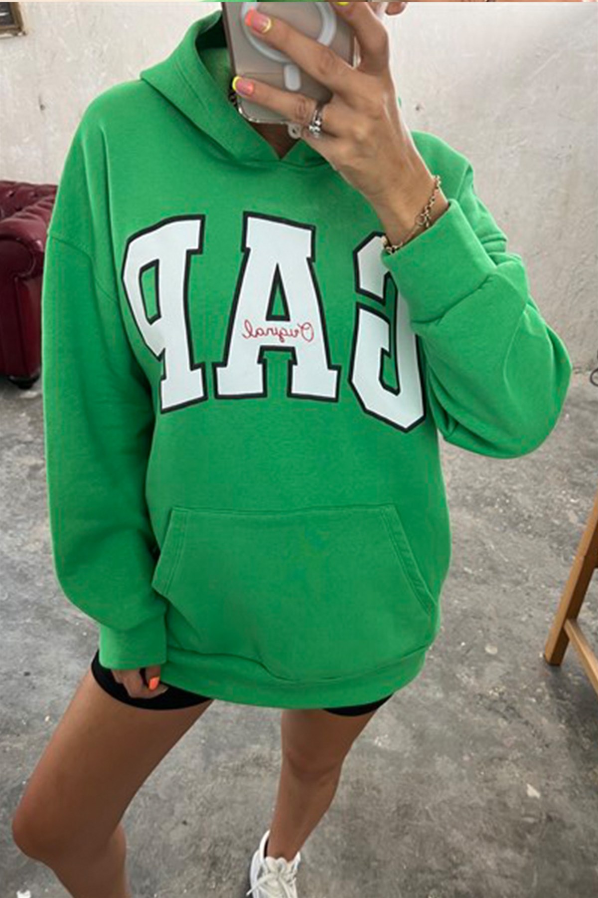 Logolu Yeşil SweatshirtSWEATSHİRT