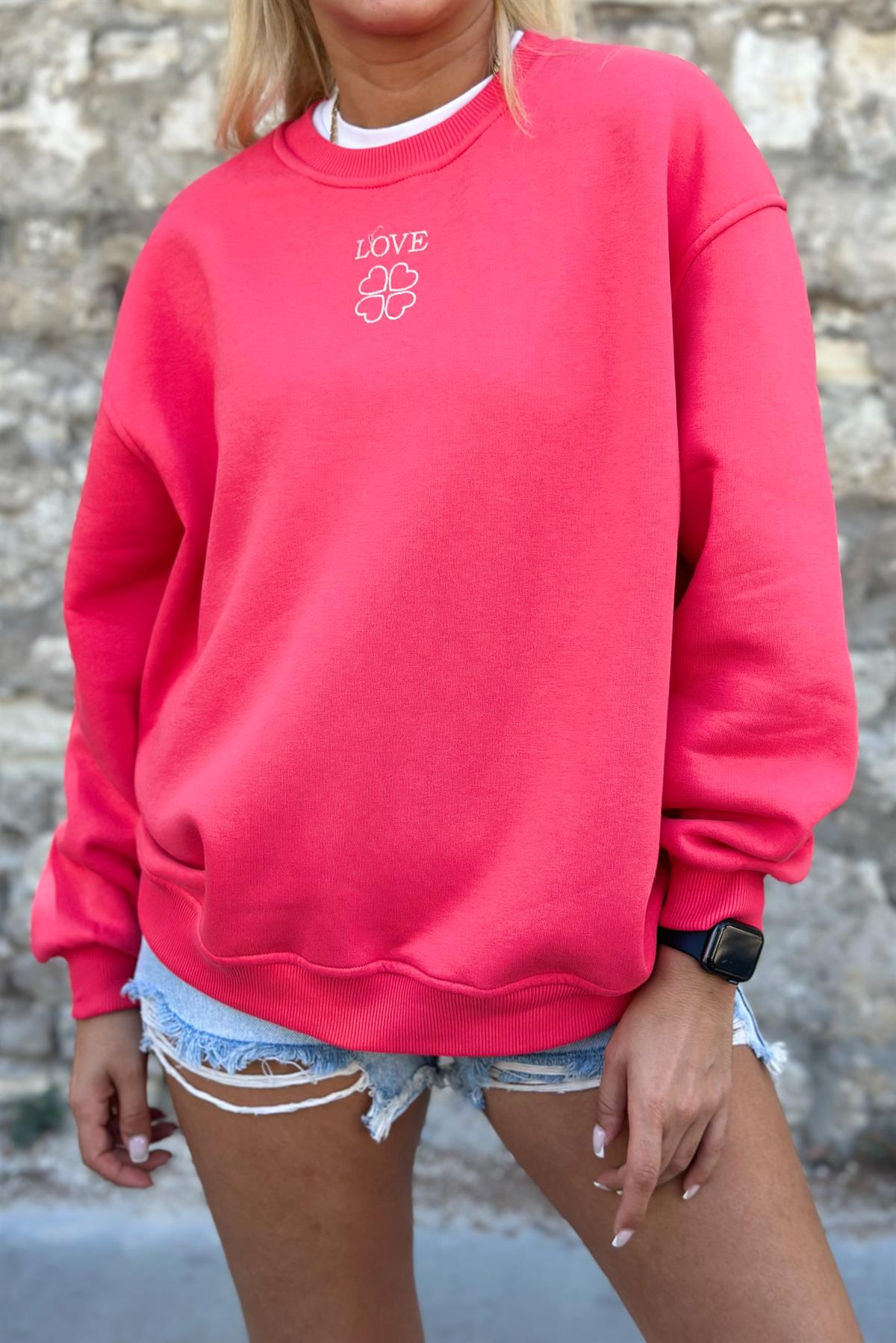 Love Nar Çiçeği SweatshirtSWEATSHİRT