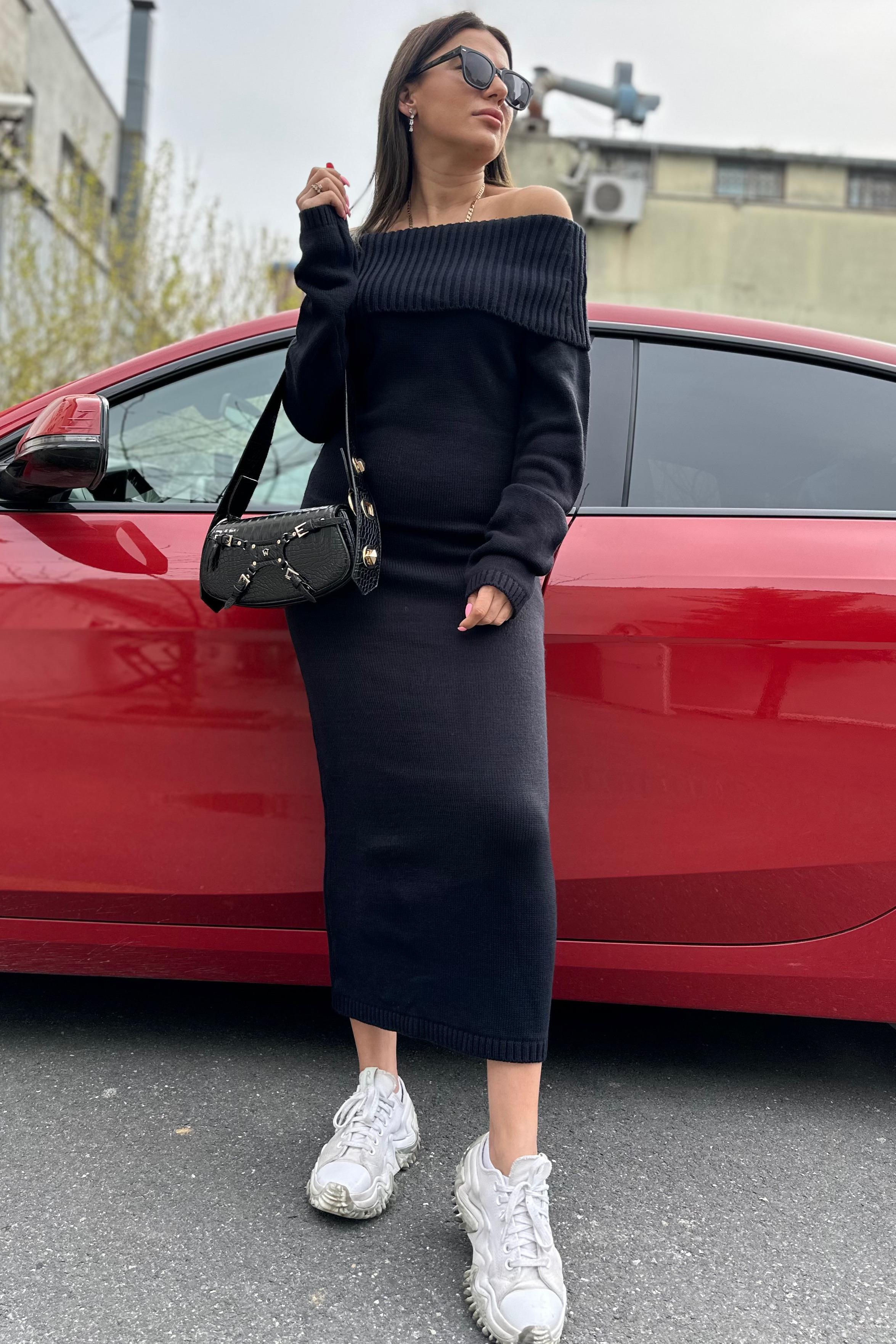 Madonna Yaka Lacivert Maxi ElbiseYENİ GELENLER