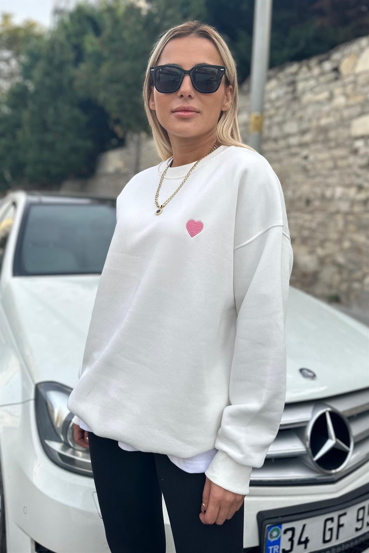 Minik Kalpli Ekru SweatshirtSWEATSHİRT