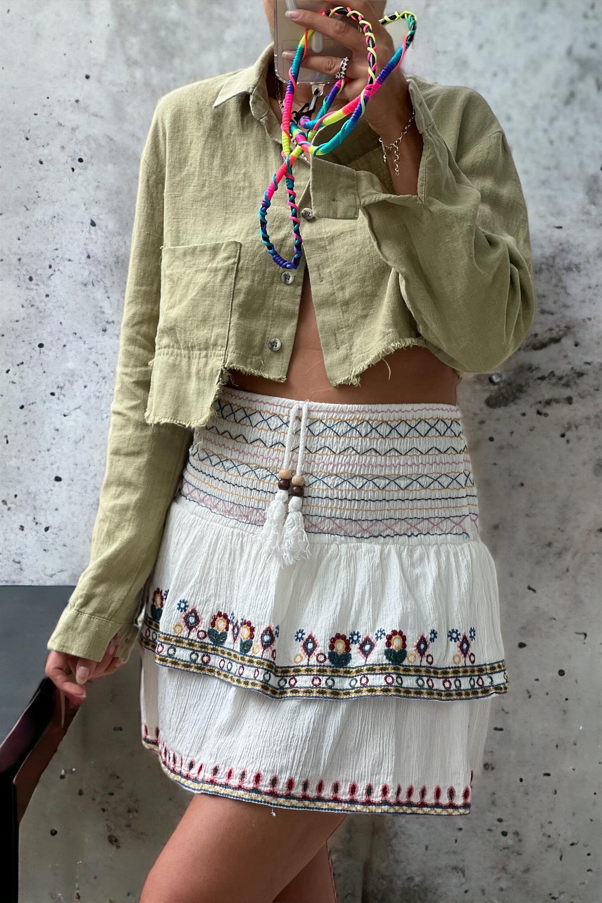 Nakış İşlemeli Bej EtekETEK