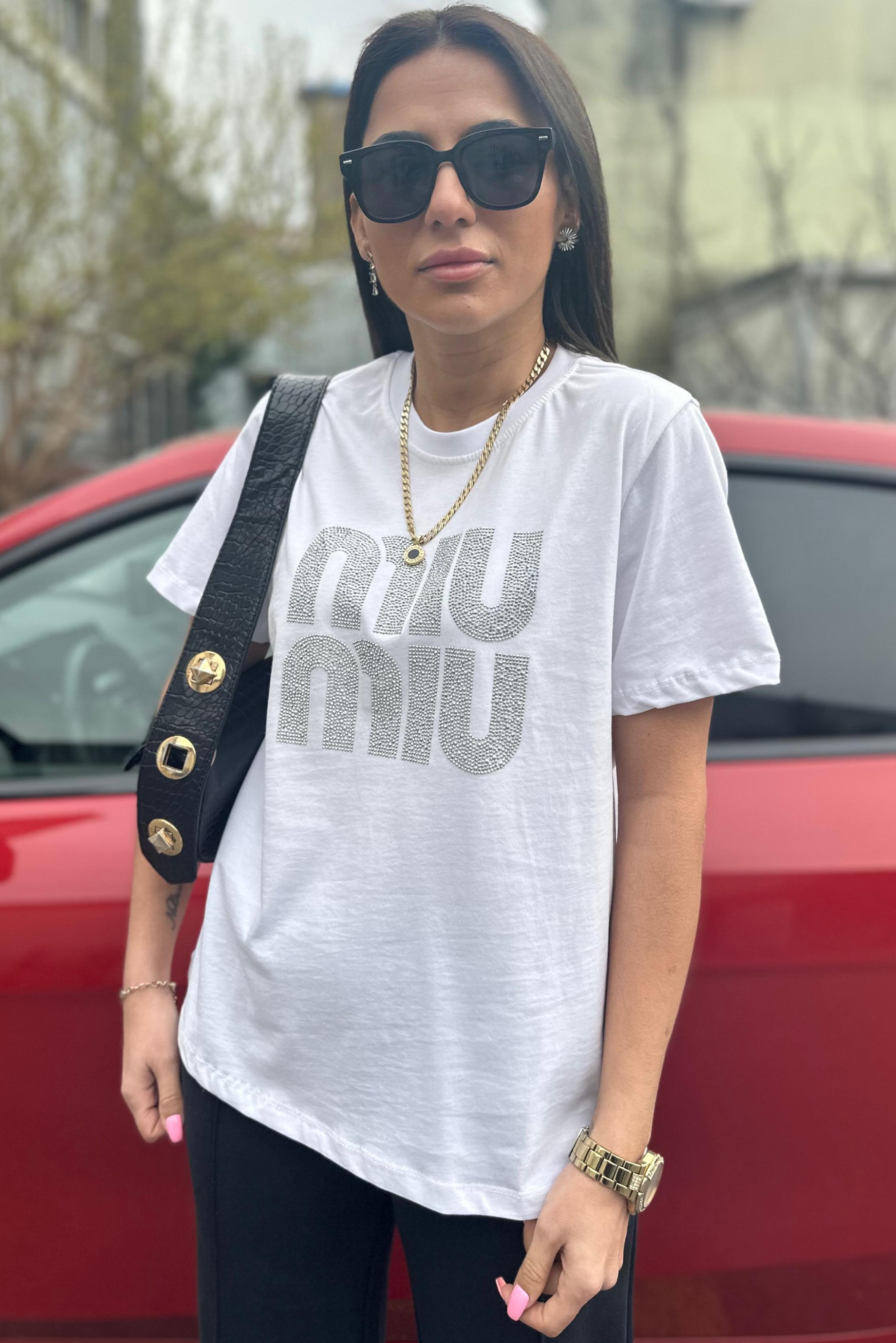 Orjinal Marka Taş Baskılı Beyaz TshirtYENİ GELENLER