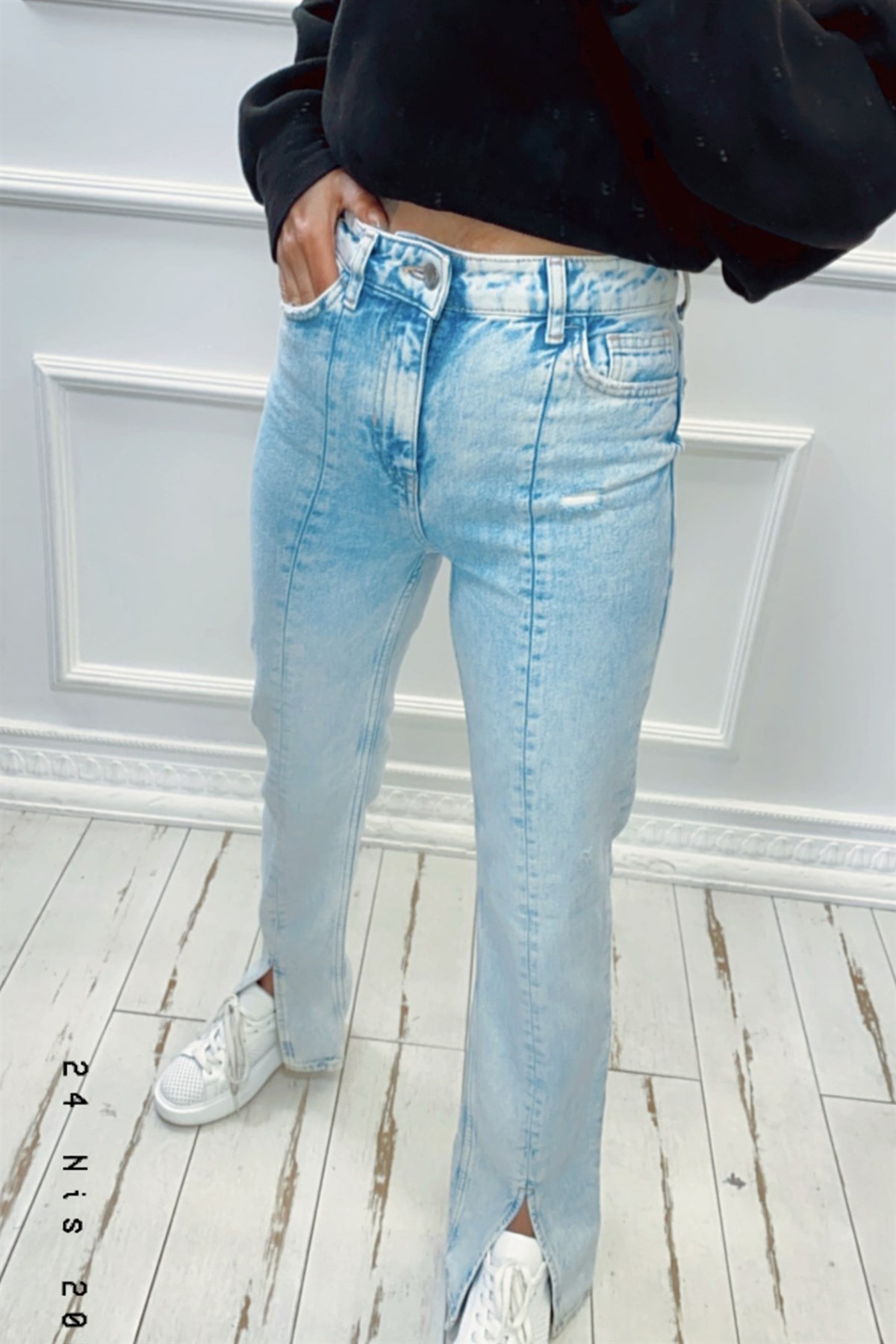 Orjinal Marka Yırtmaçlı Yıkamalı JeanJEAN