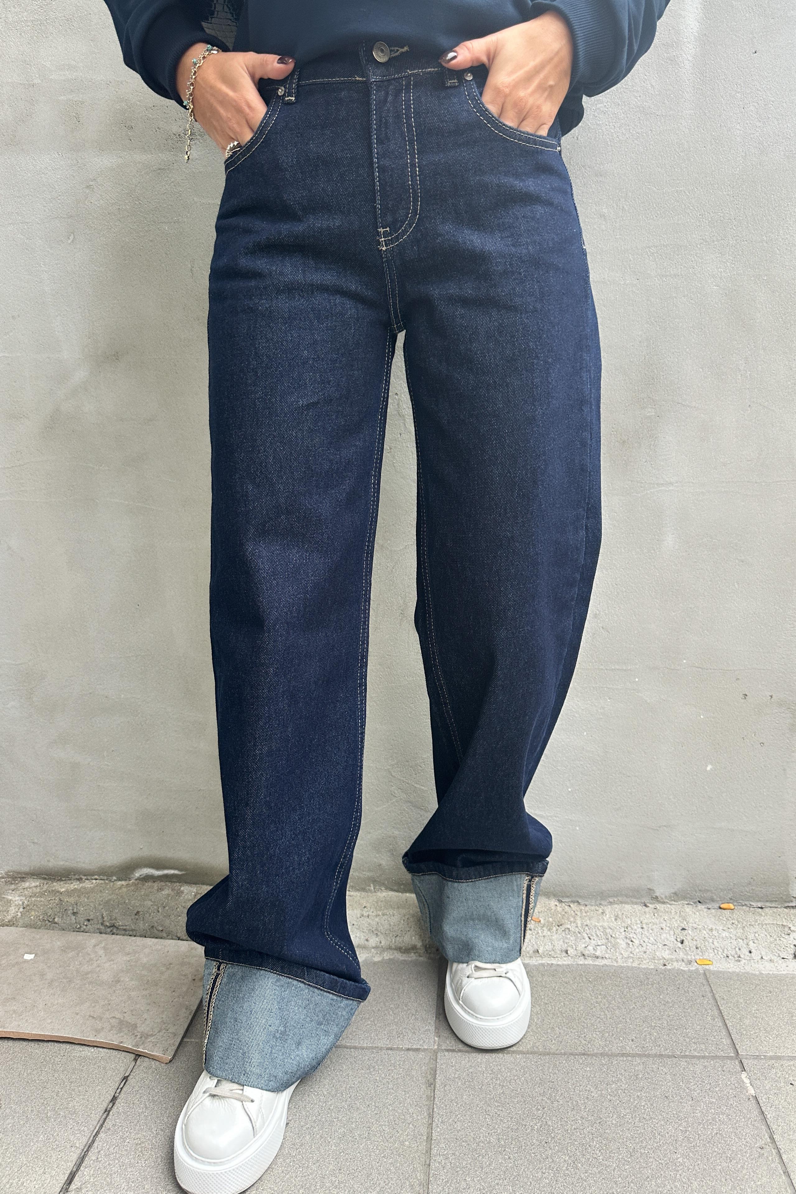Paçası Katlı Lacivert Wide Leg PantolanJEAN