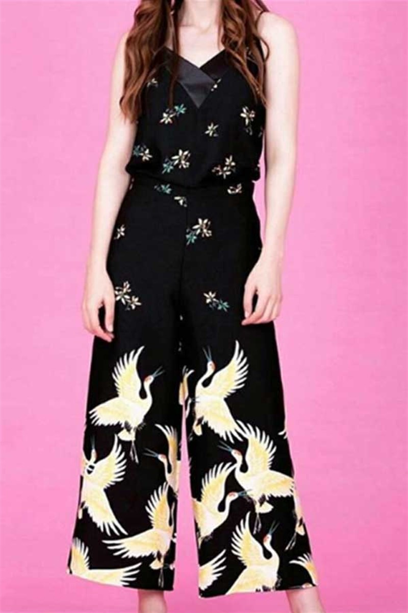 Paçası Sarılı Kuş Desenli Midi Pantalon 