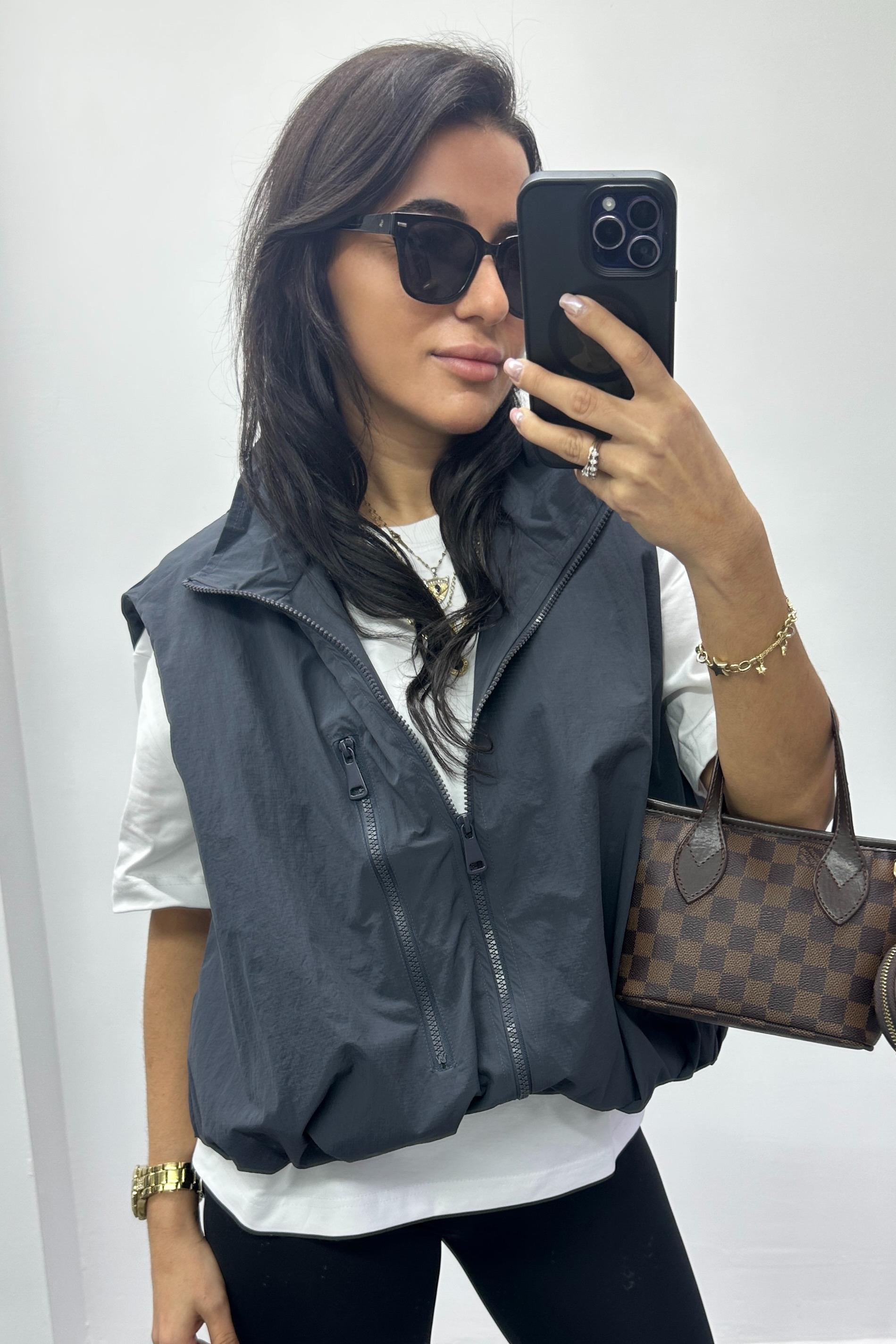 Paraşüt Kumaş Beli Lastikli Antrasit YelekYELEK