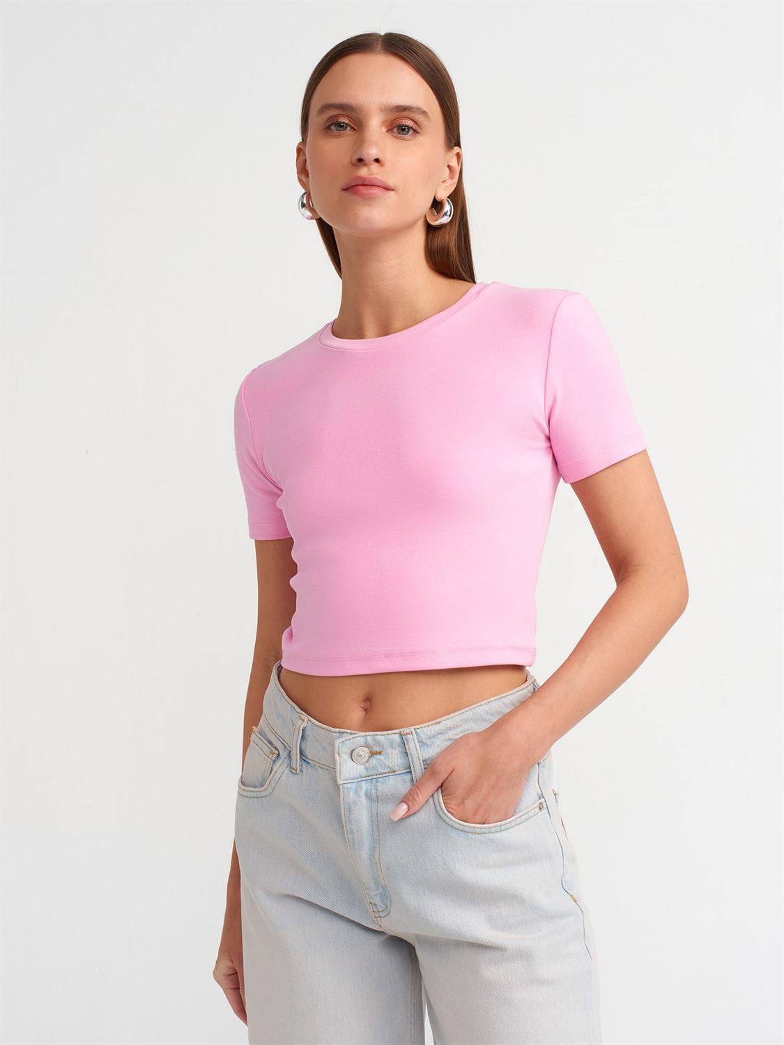 Pembe Basic CropÇOK SATANLAR