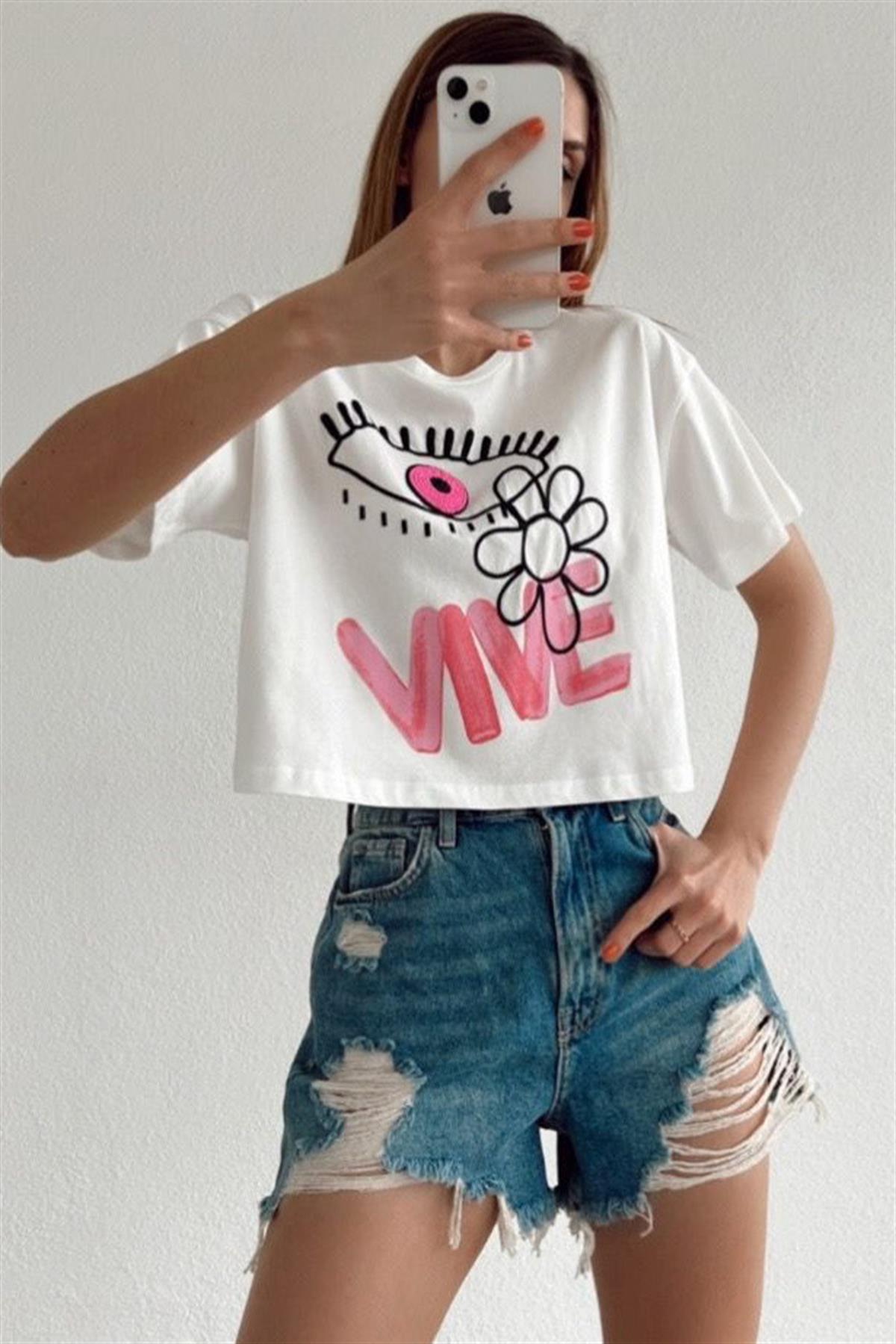Pembe Boncuk Göz Detaylı TshirtTSHİRT