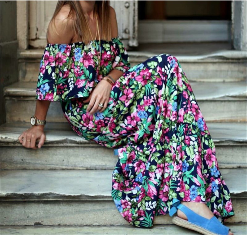 Pembe Çiçekli Maxi Madonna Elbise