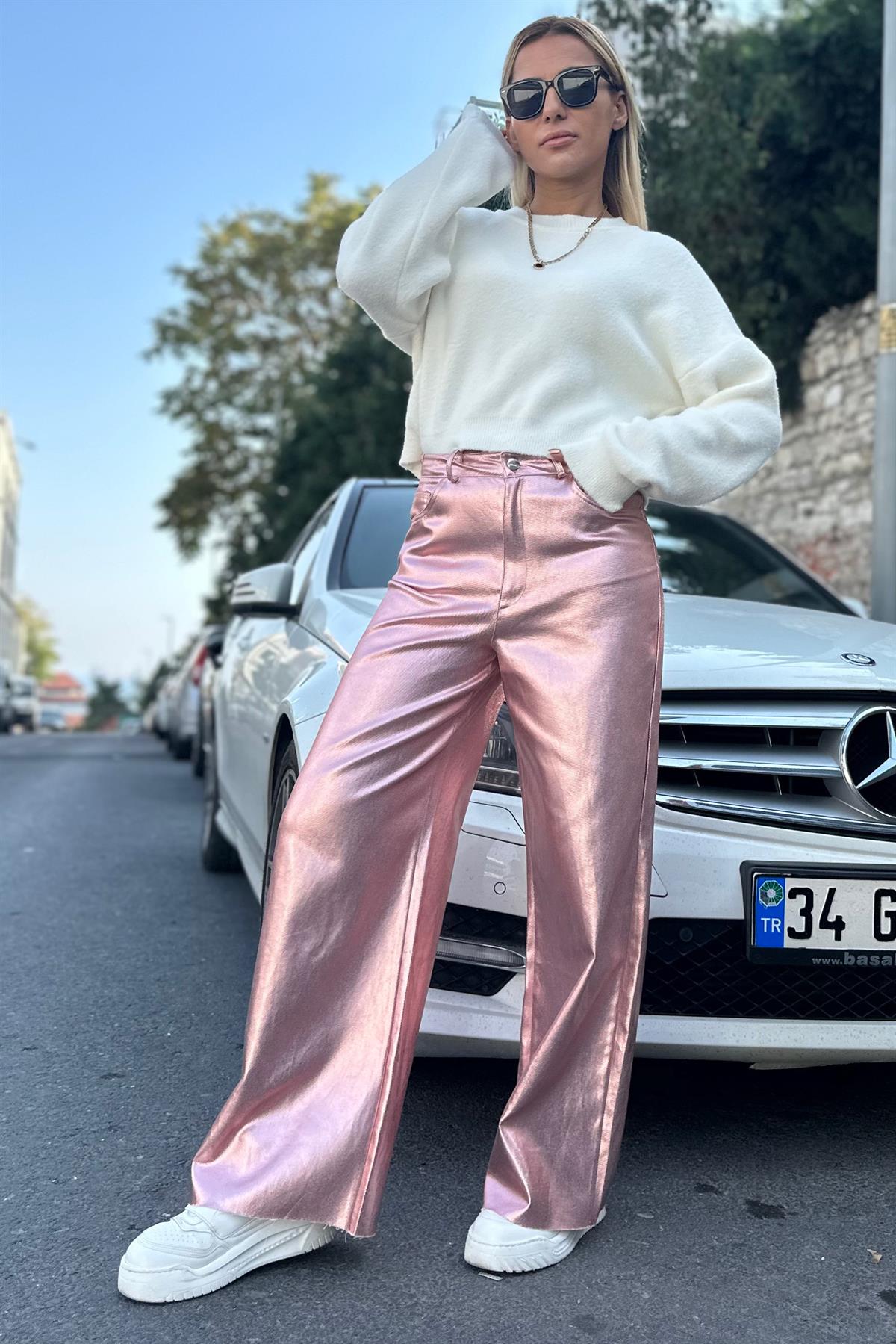 Pembe Varaklı PantolonPANTOLON