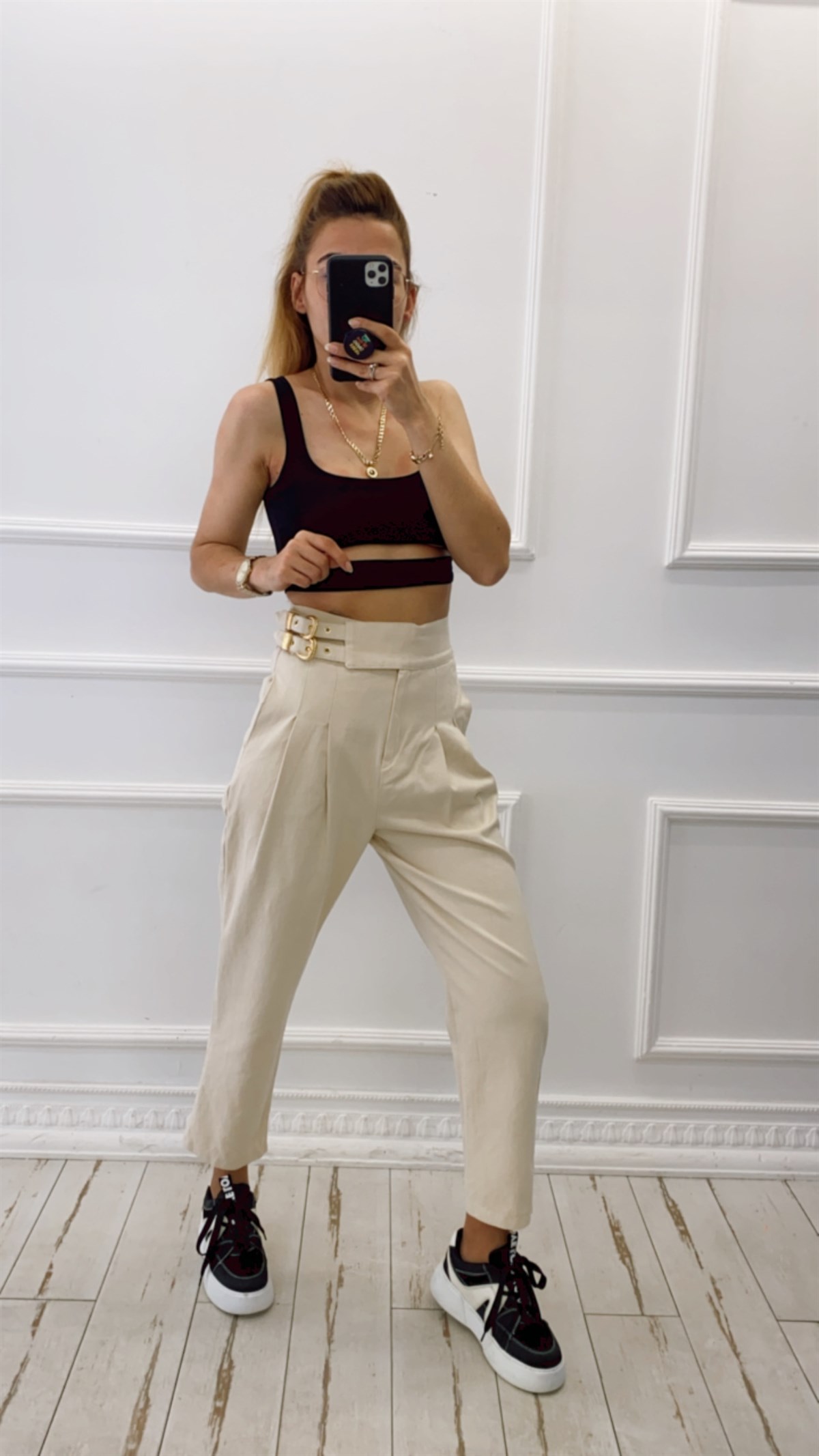 Pencere Detaylı Spor Crop