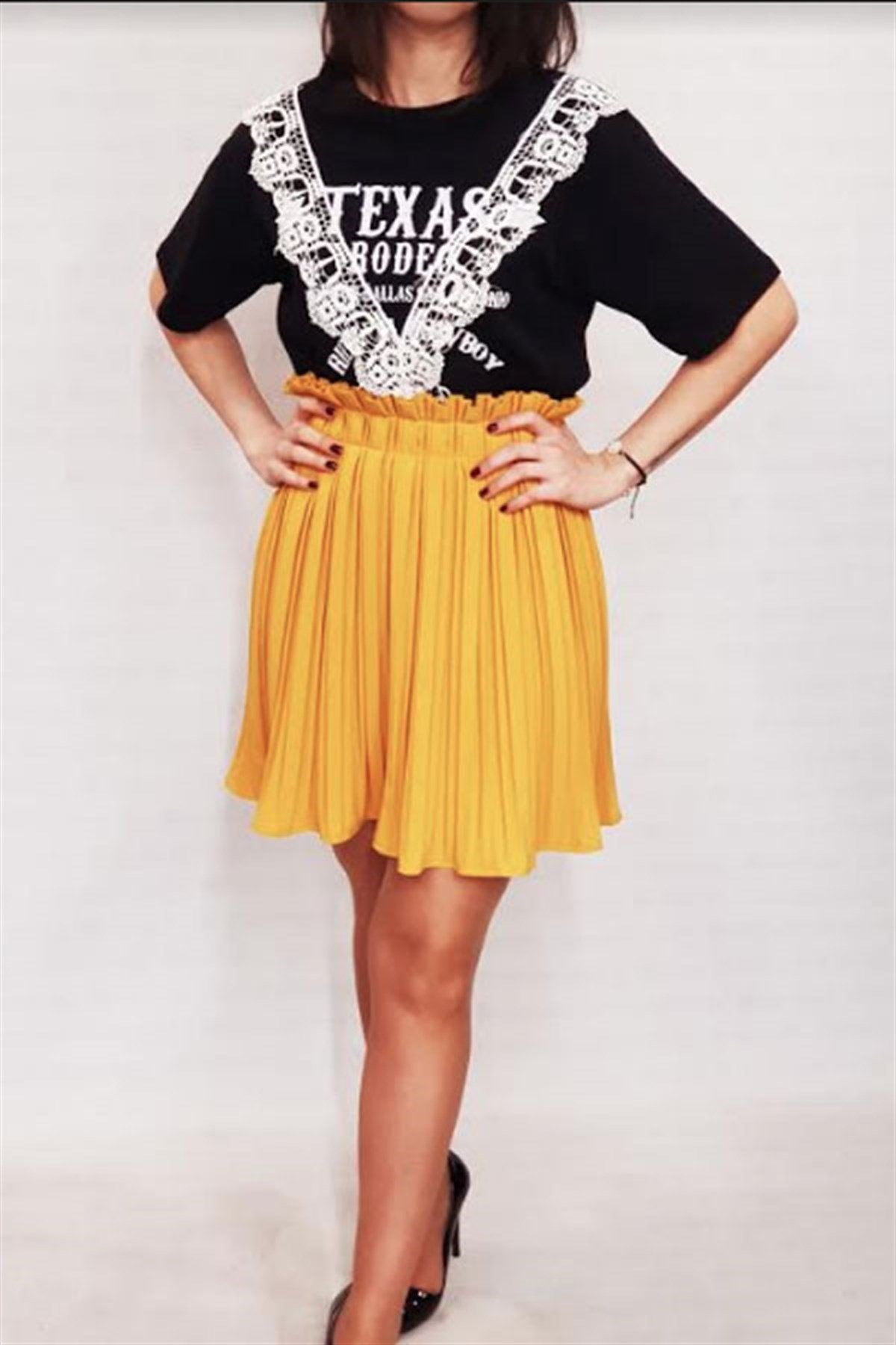 Pliseli Mini Hardal Etek