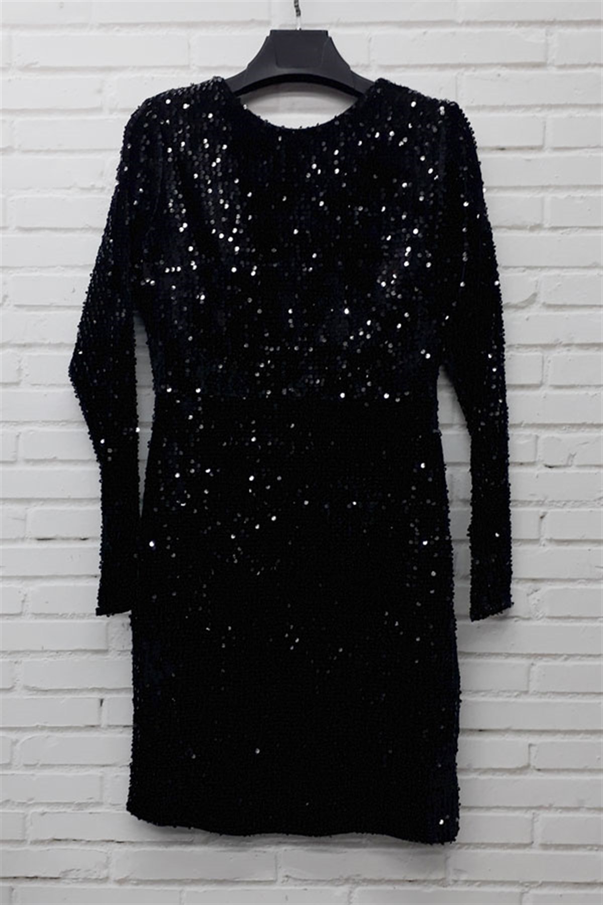 Sırtı Derin V Payetli Elbise