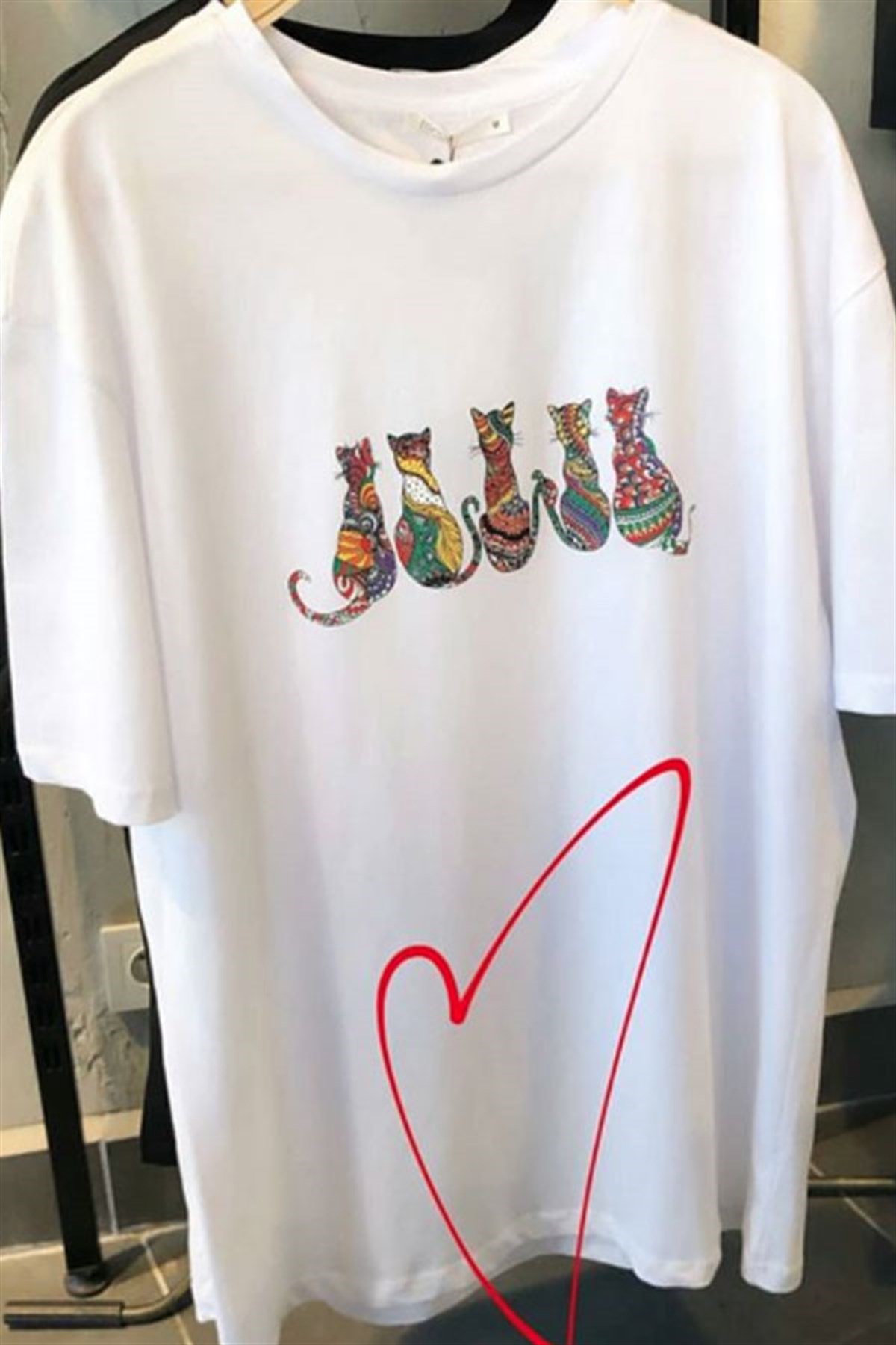 Sırtı Dönük Kediler Tshirt