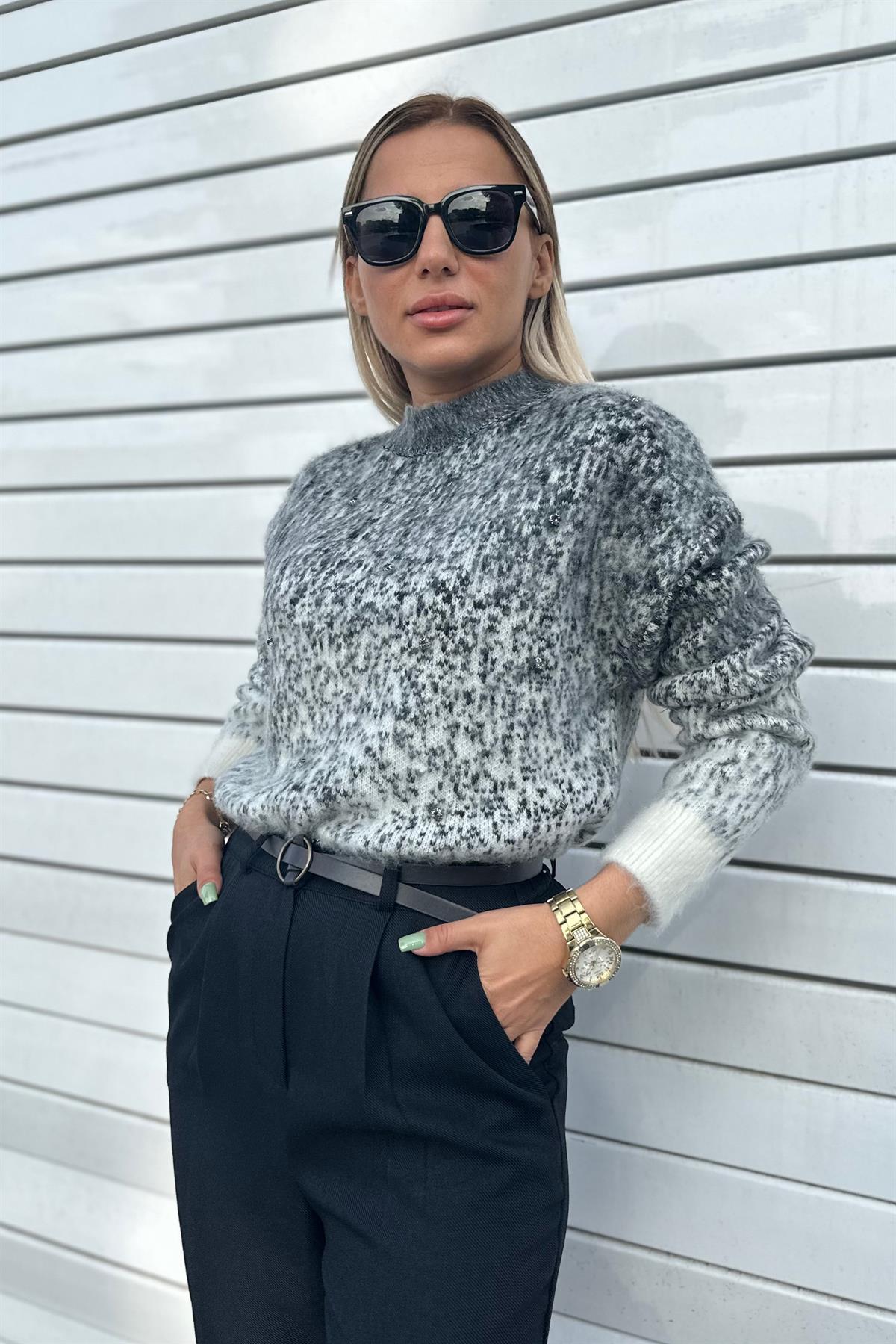 Taş Detaylı Şardon KazakKAZAK