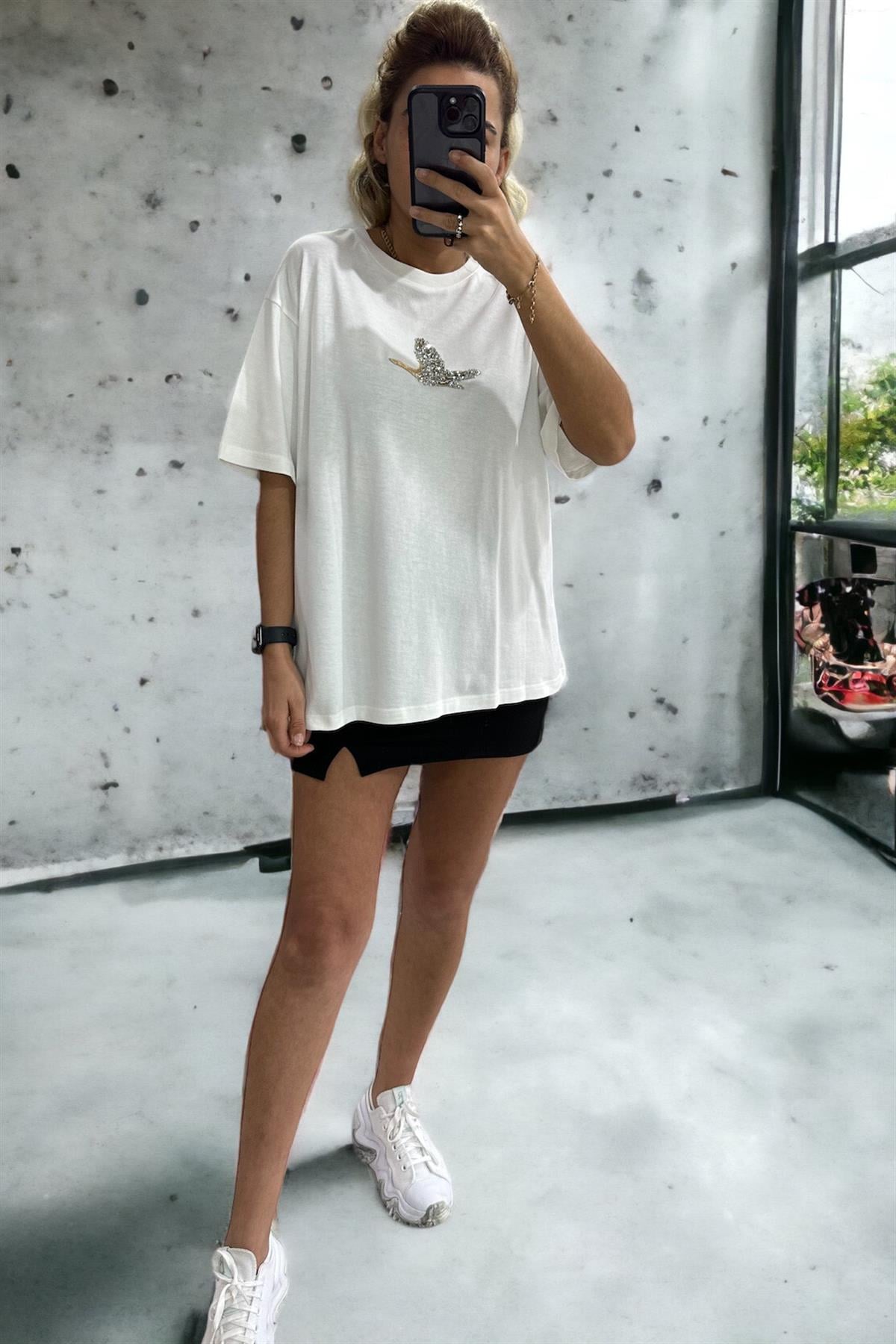 Taşlı Kuşlu Orjinal Marka TshirtTSHİRT