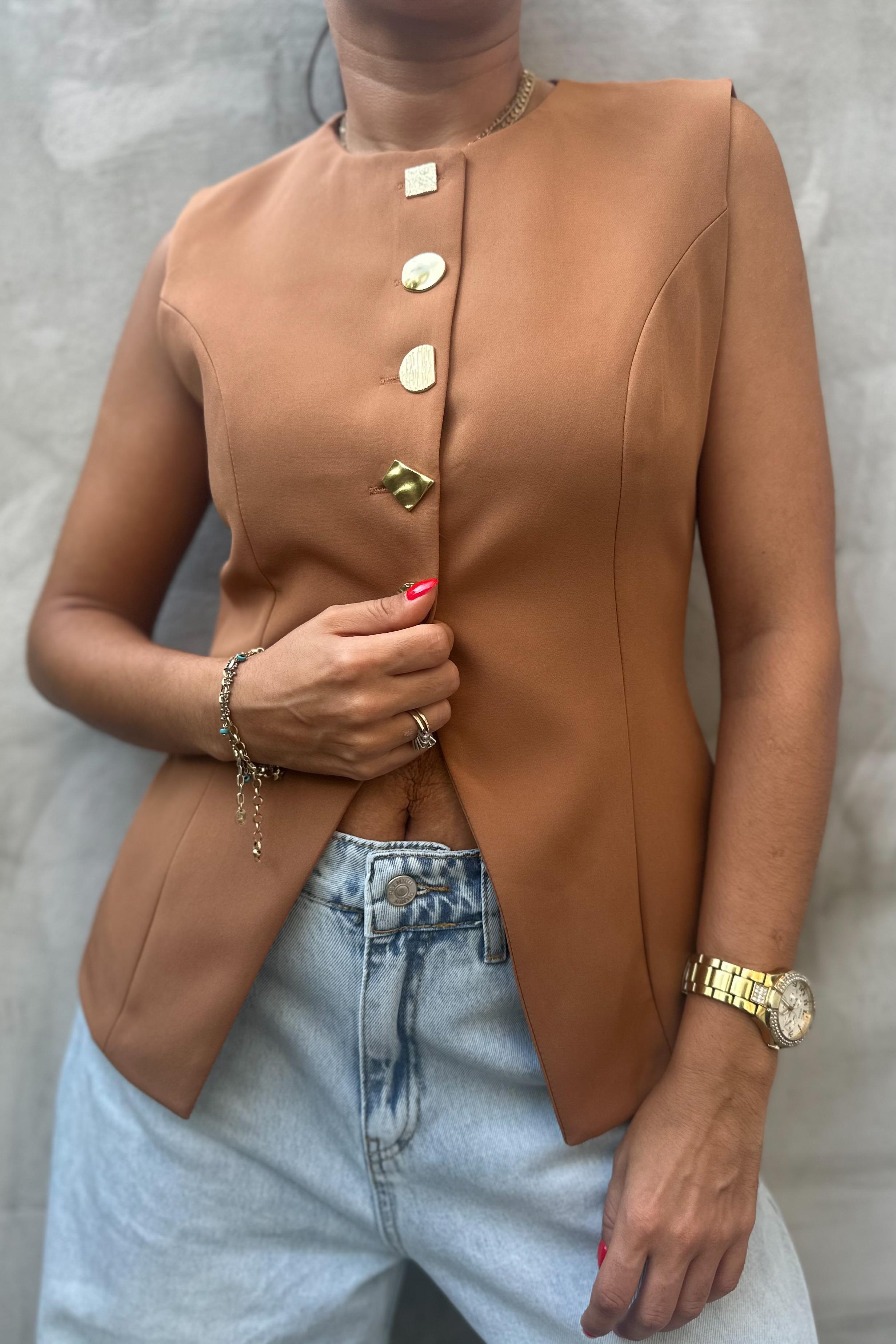 Üçgen Düğmeli Taba Blazer YelekYELEK