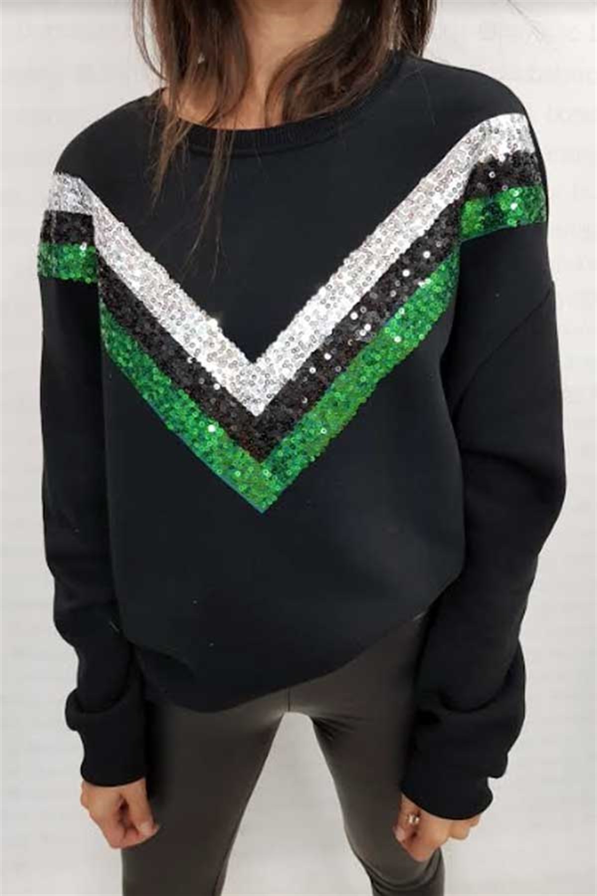 V Payet Şeritli Sweatshirt