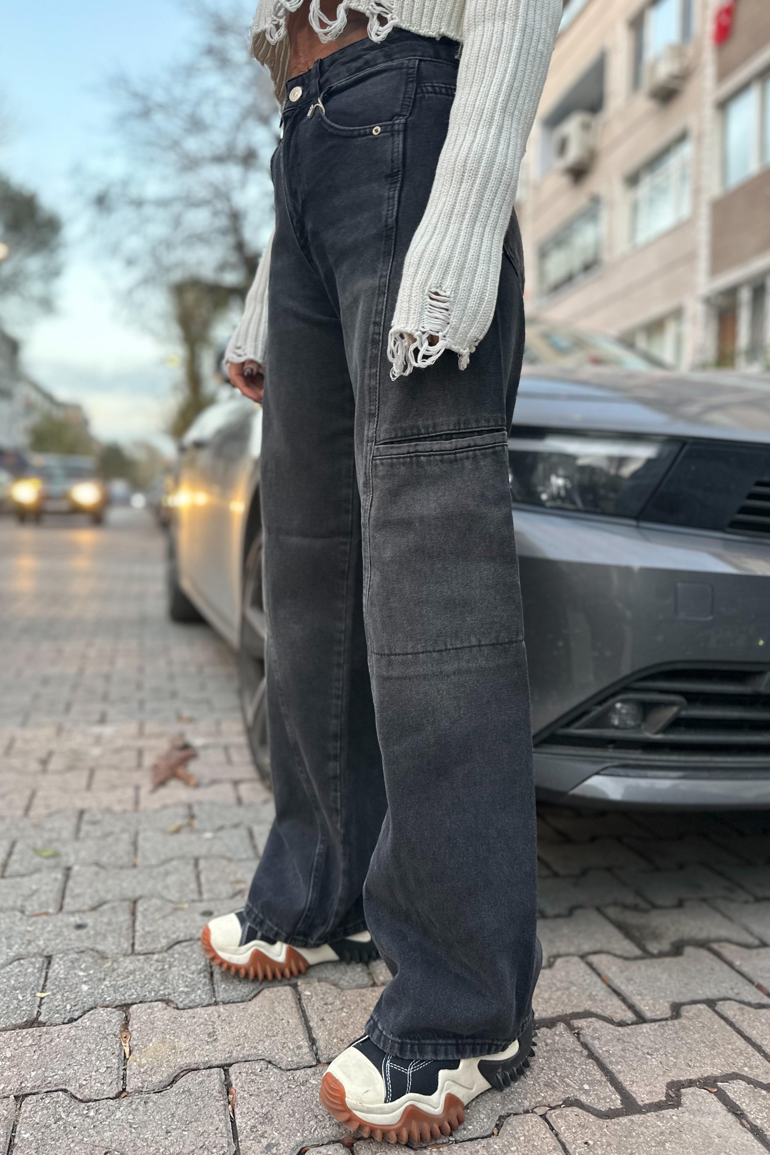 Yanları Cep Detay Salaş Siyah JeanJEAN