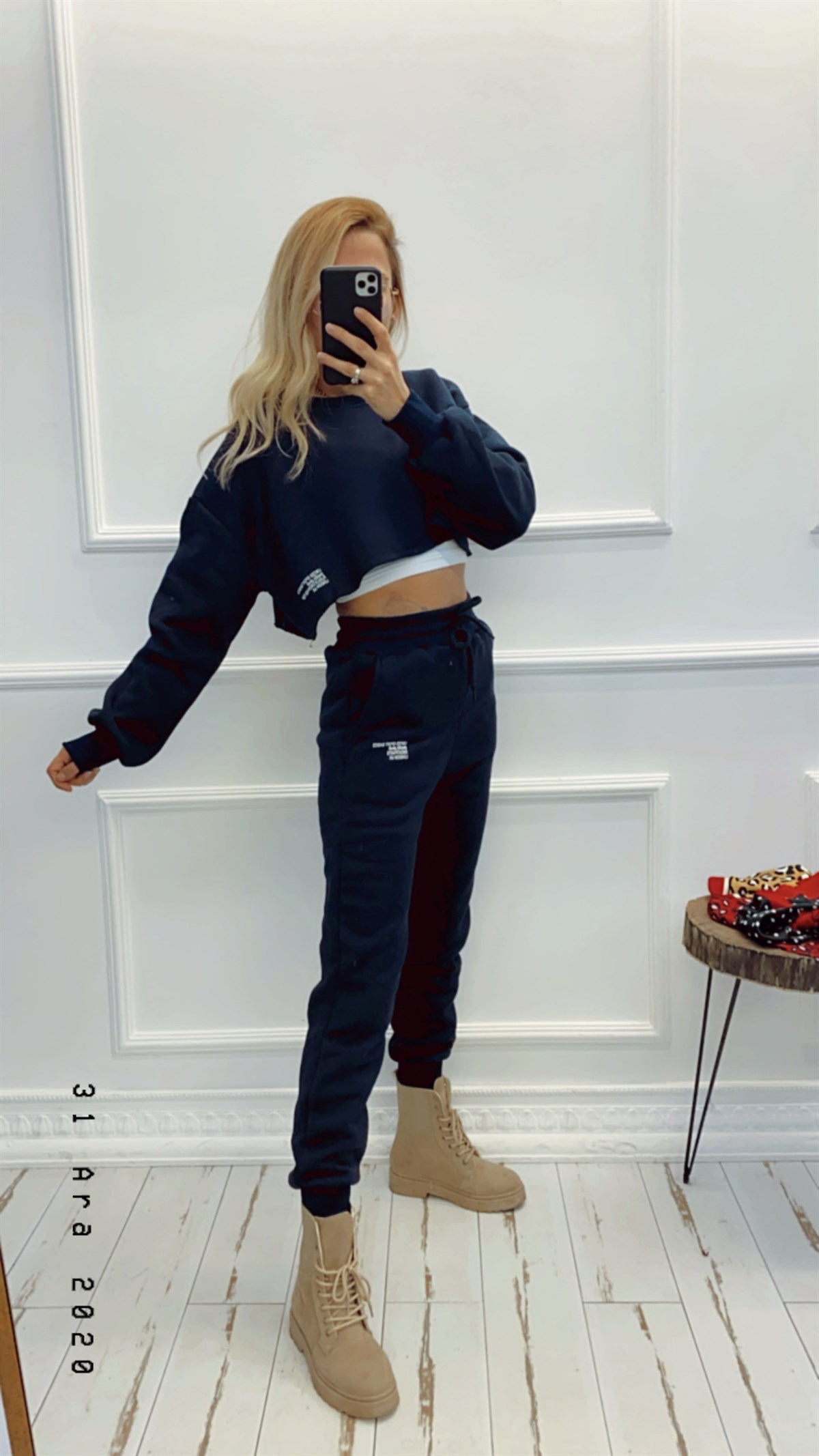 Yazı Detaylı Basic Eşofman Takım