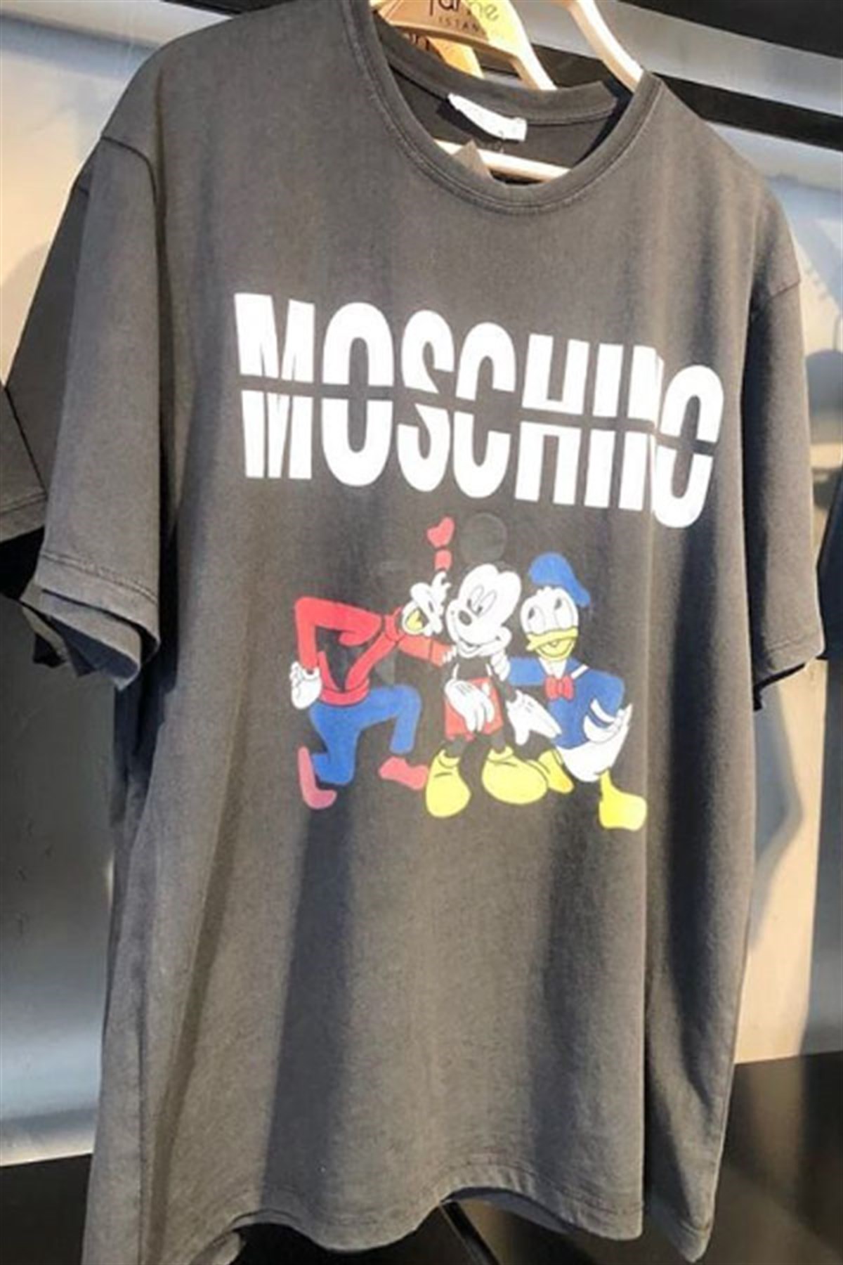 Yıkalamalı Moschino Disney Tshirt