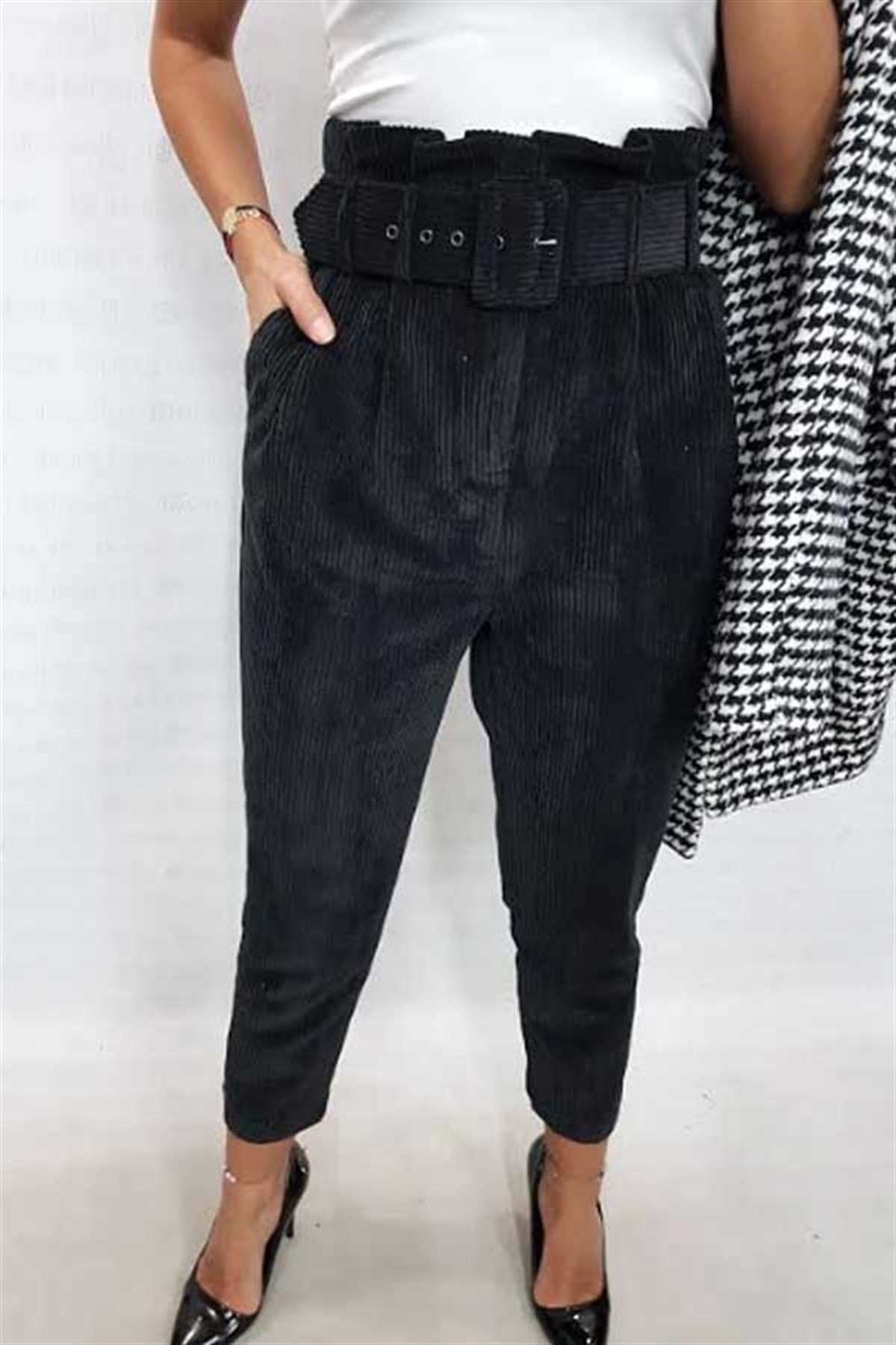 Yüksek Bel Kemerli Fitilli Kadife Pantalon