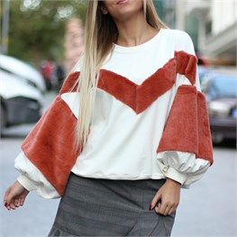 Peluş Detaylı Sweat