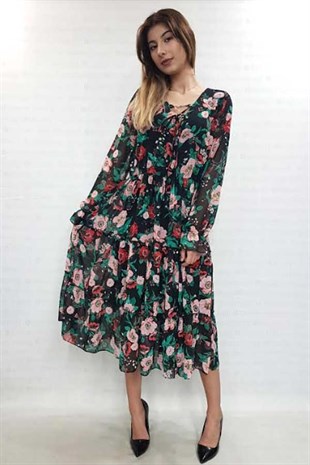Yakası Çapraz İpli Çiçekli Şifon Elbise
