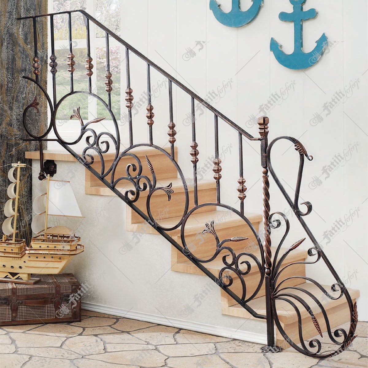 3215 KODLU FERFORJE MERDİVEN