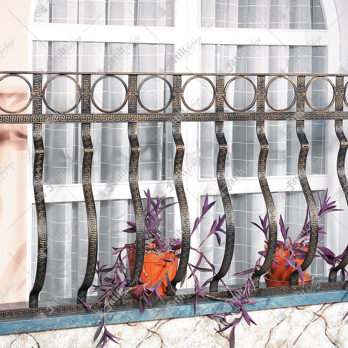 4027 KODLU FERFORJE MERDİVEN