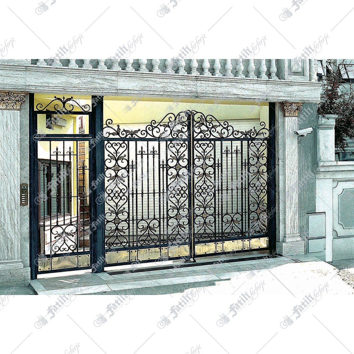 1025 KODLU FERFORJE KAPI