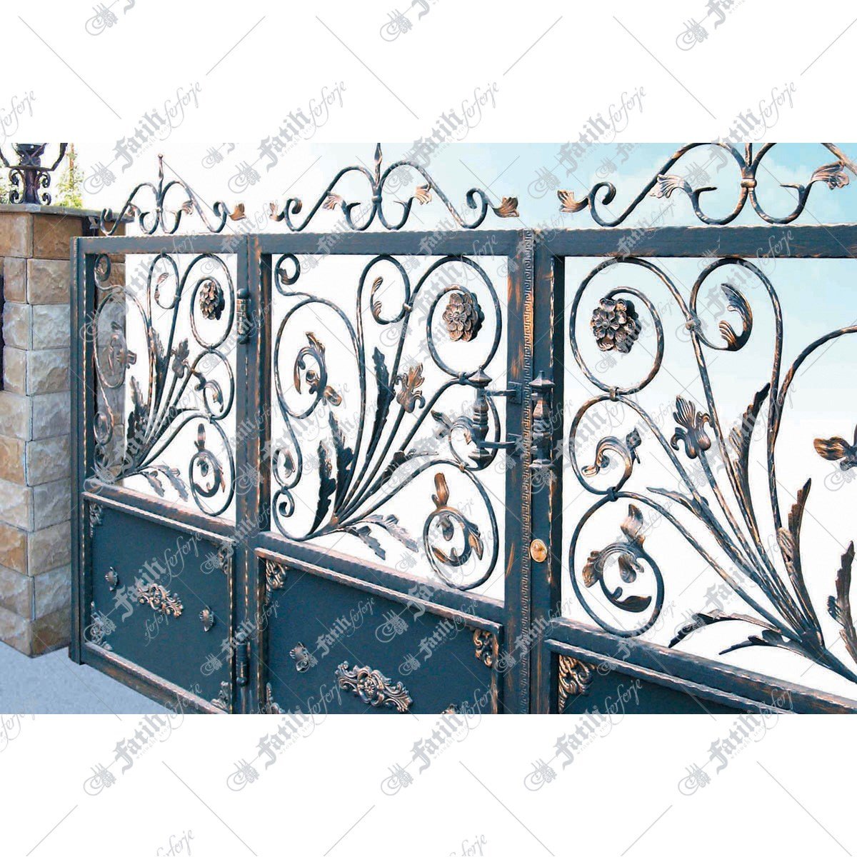 1033 KODLU FERFORJE KAPI