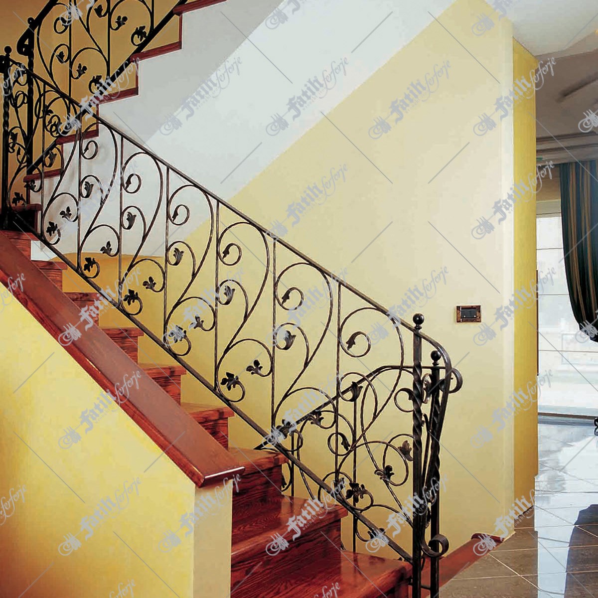 3021 KODLU FERFORJE MERDİVEN