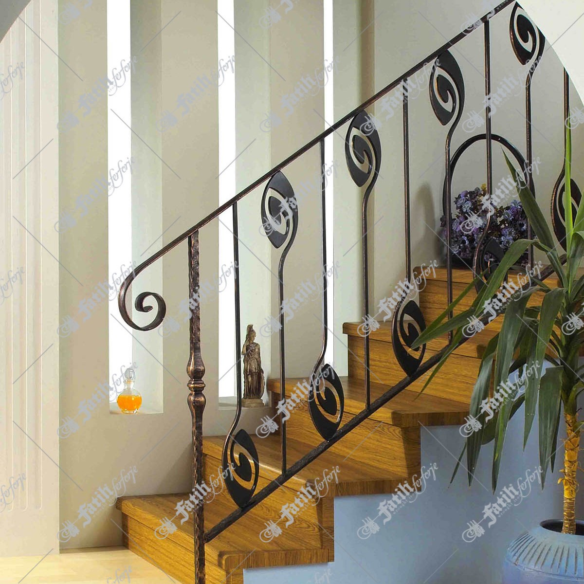 3209 KODLU FERFORJE MERDİVEN