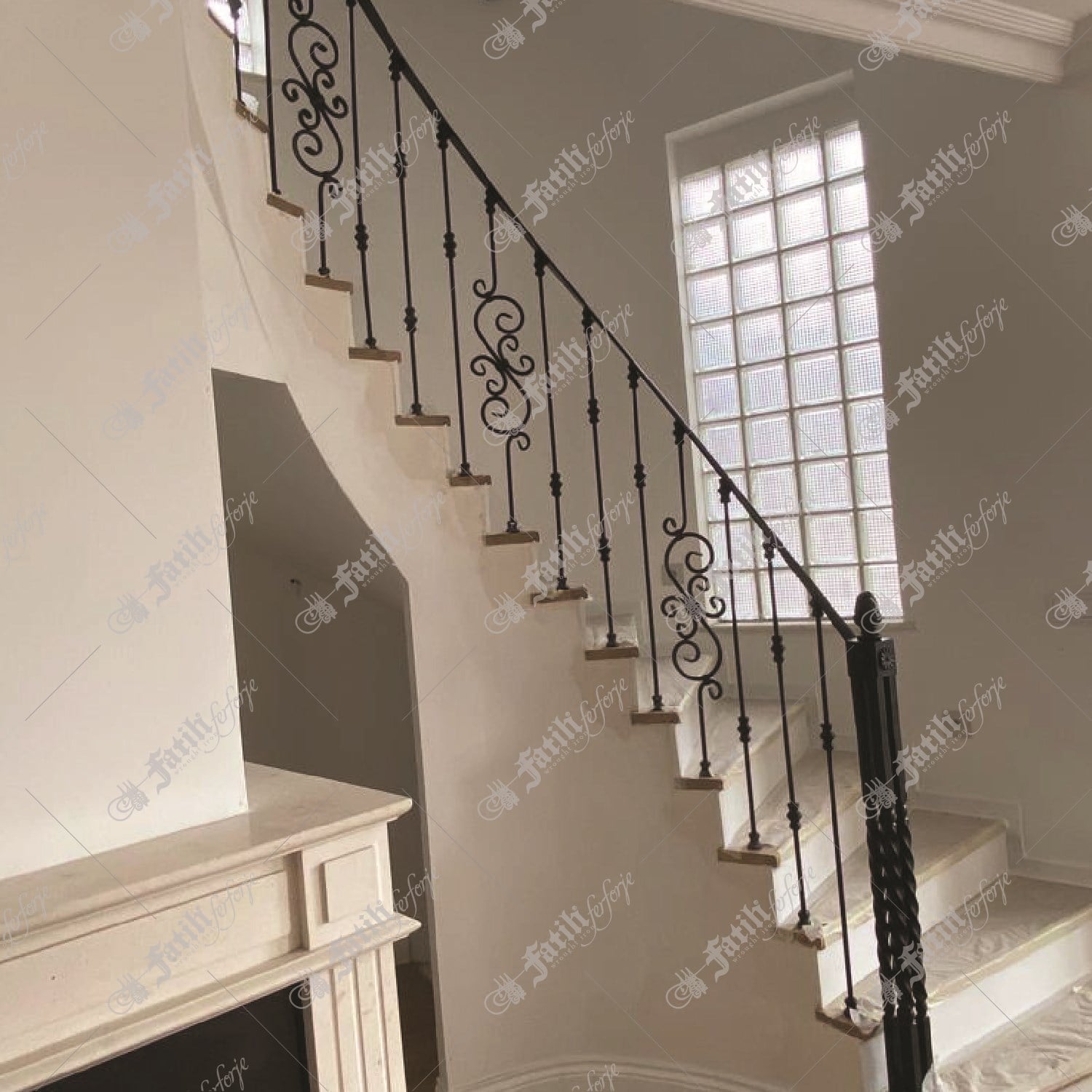 3244 KODLU FERFORJE KORKULUK | WROUGHT IRON STAIRS | Fatih Ferforje
