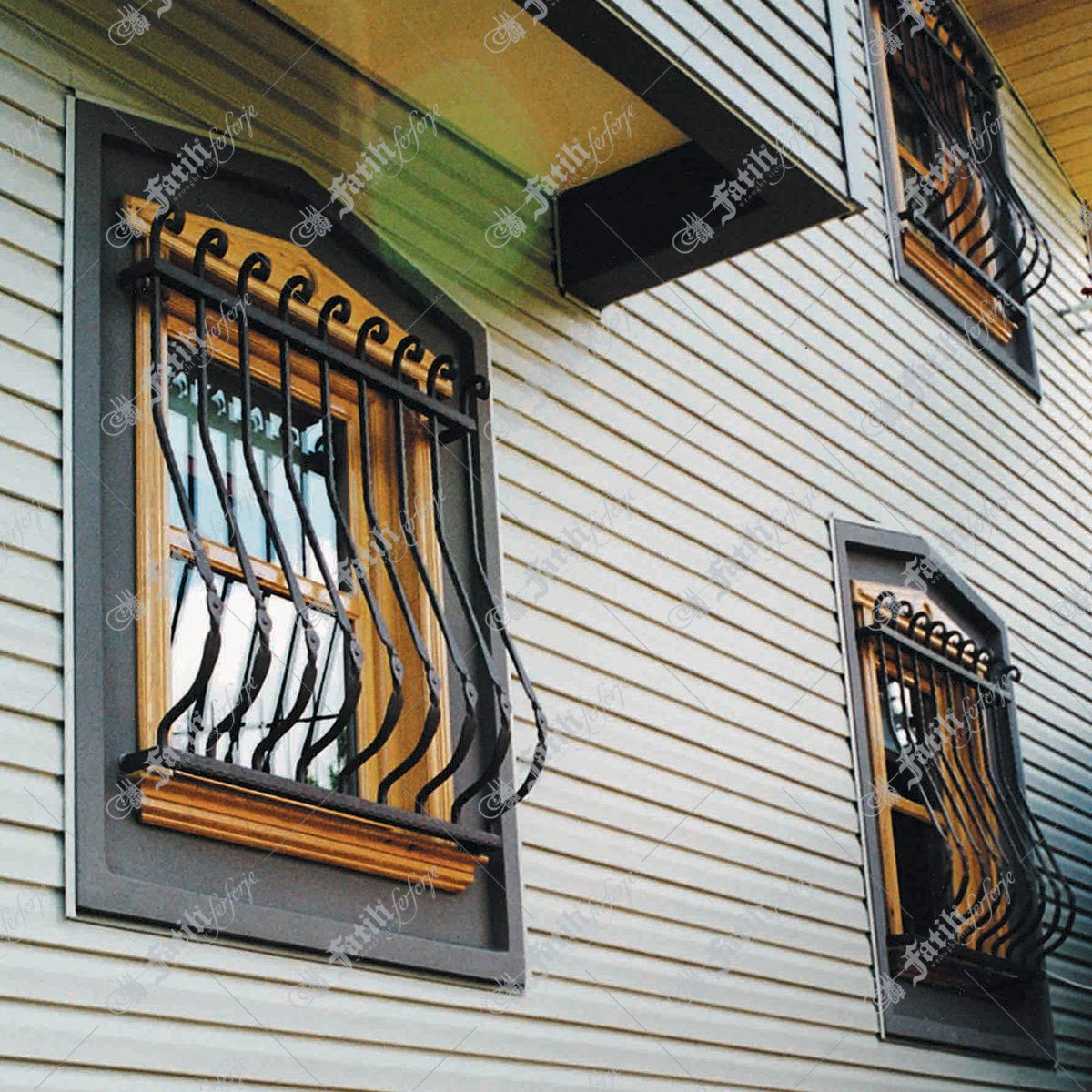 4034 KODLU FERFORJE PENCERE