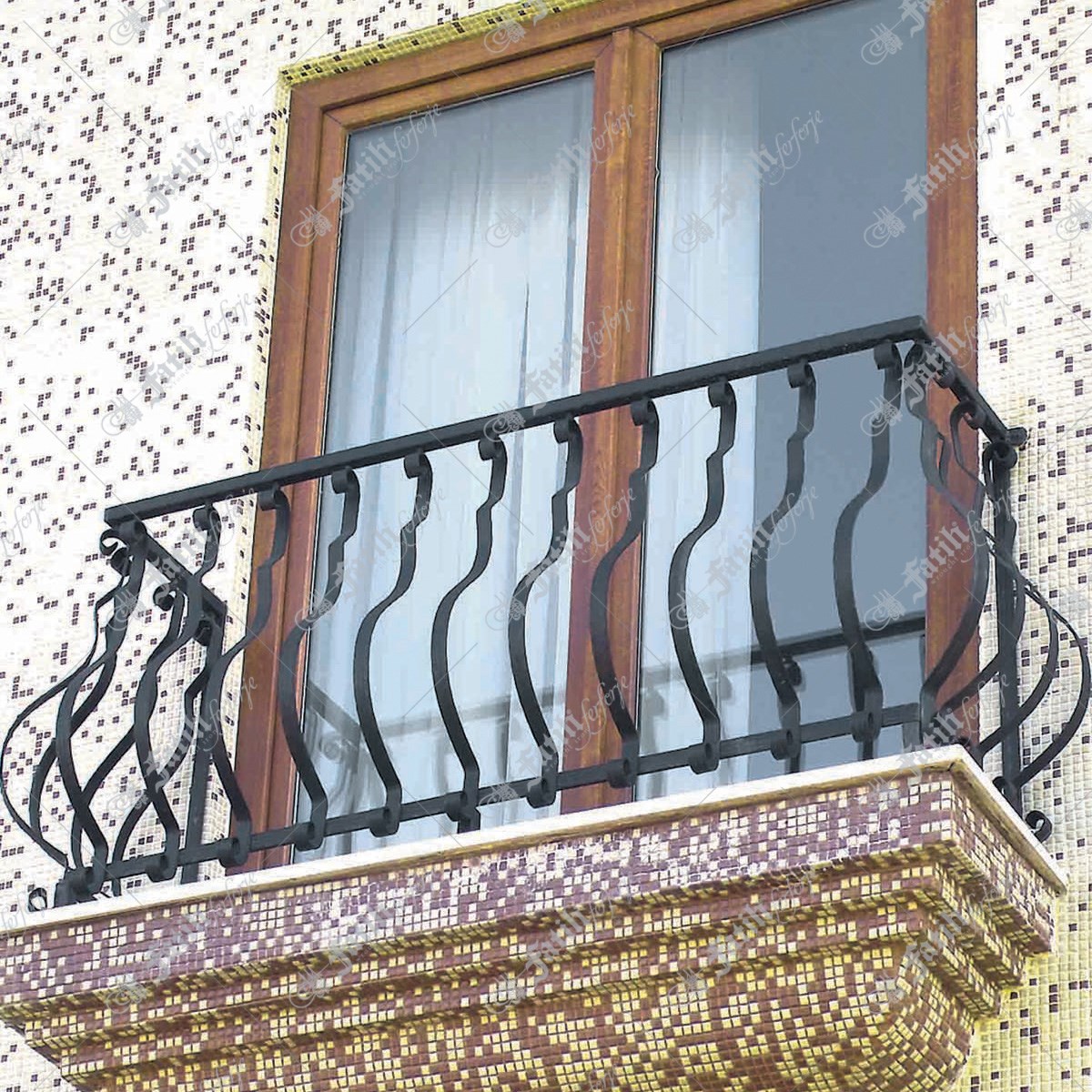 4084 KODLU FERFORJE PENCERE