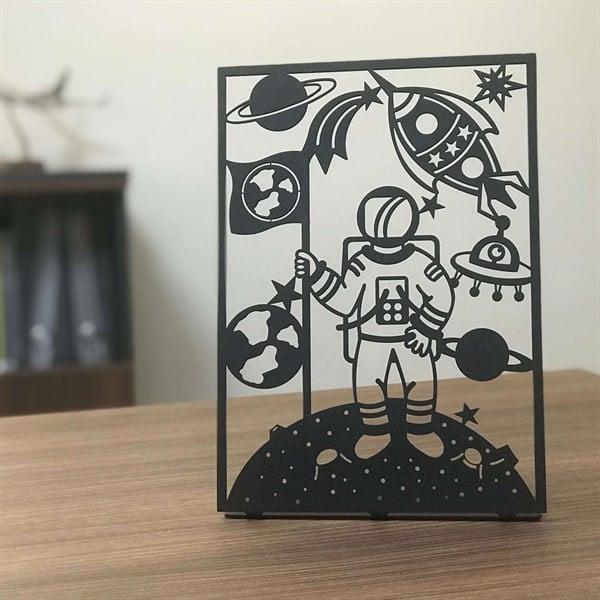 Space POD Metal Dekor