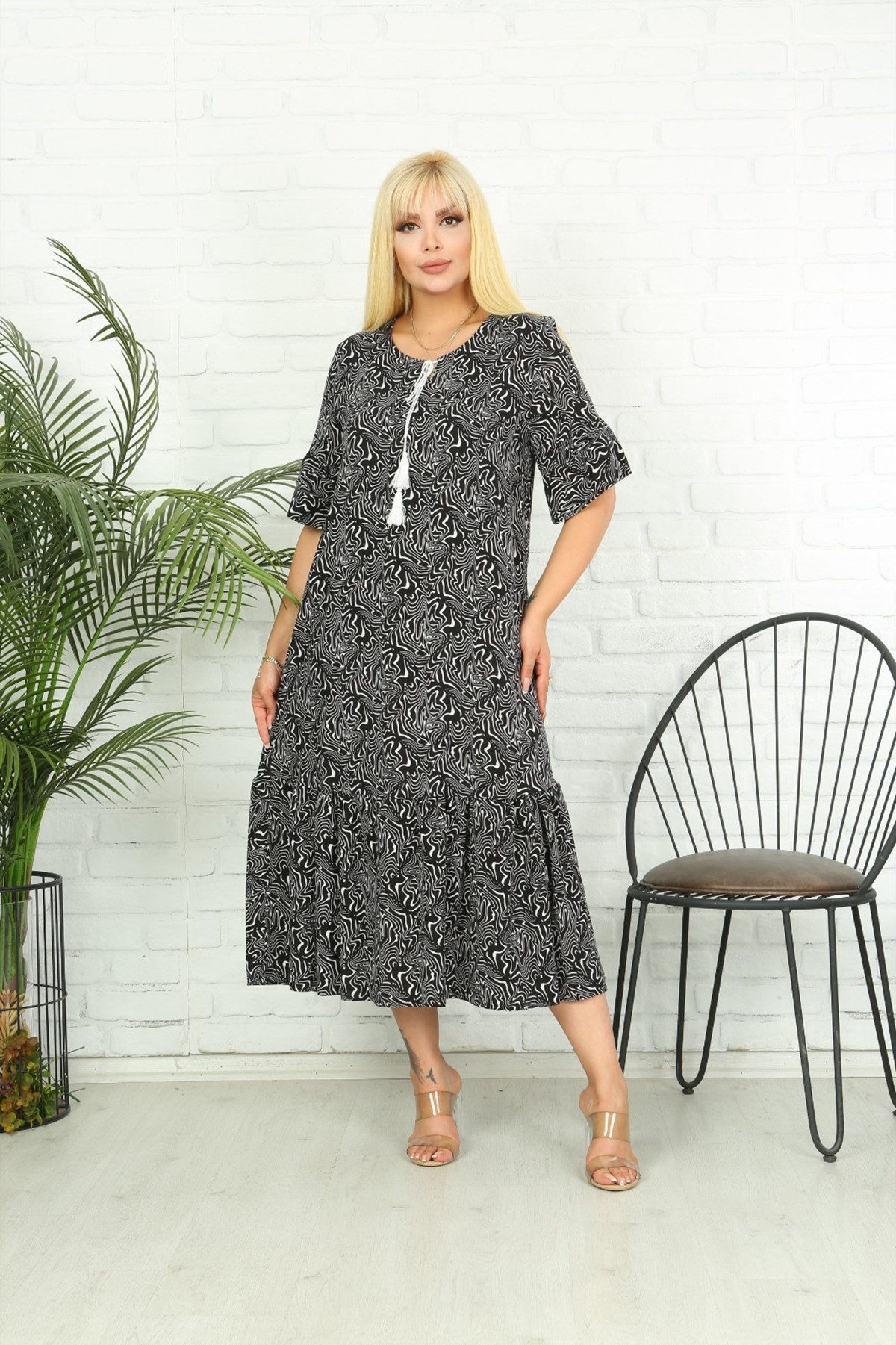 Siyah Desenli Salaş Büyükbeden Elbise 