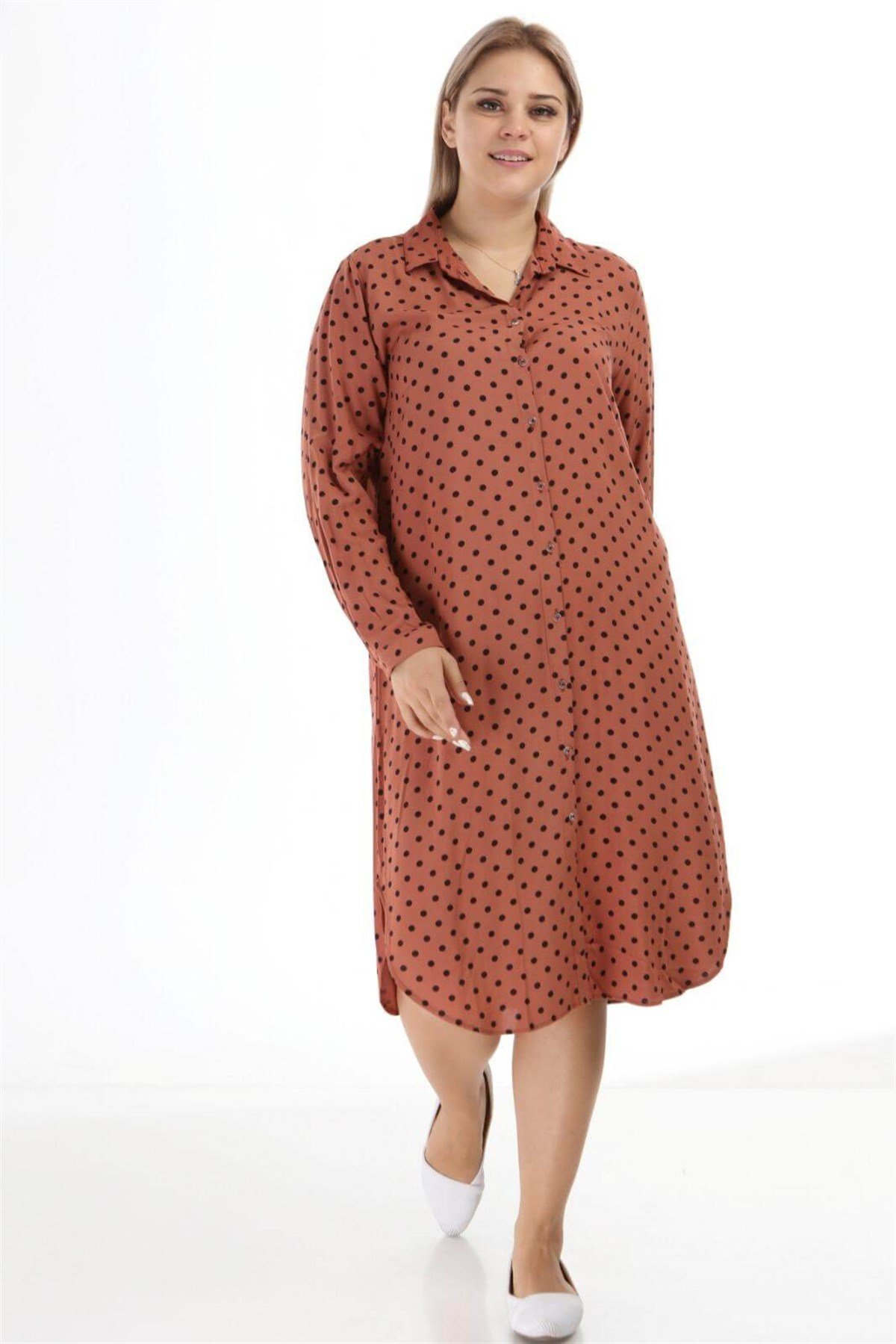 Kiremit Puantiyeli Dokuma Boydan Düğmeli Büyük Beden Gömlek 