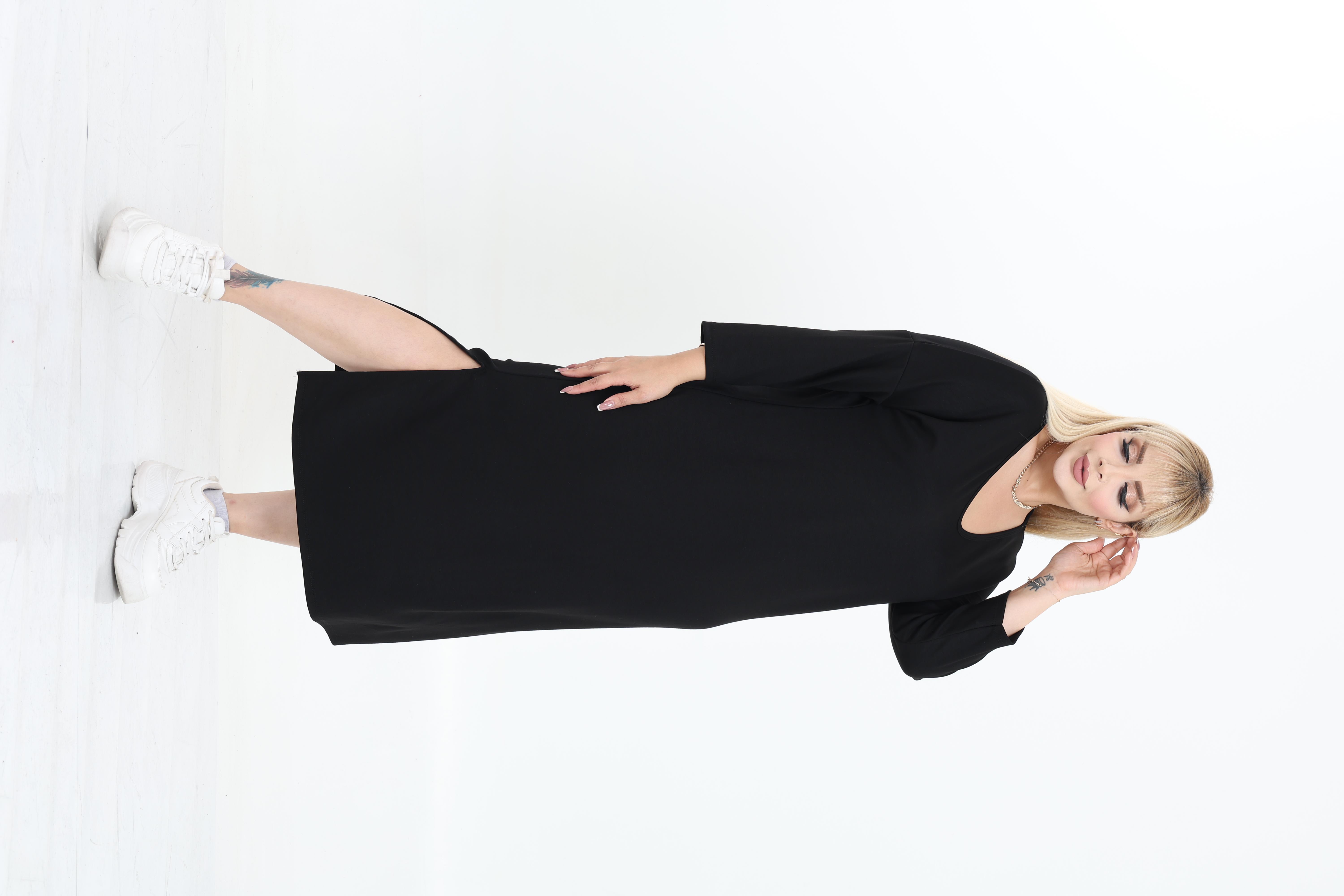 Modal Kumaş Rahat Kalıp V Yaka Basic Elbise