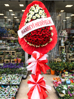 Kırmızı Beyaz Gerbera Çelenk | Açılış ve Düğün Çelengi Avcılar – Hanbeyi KIZ İSTEME BUKETİ